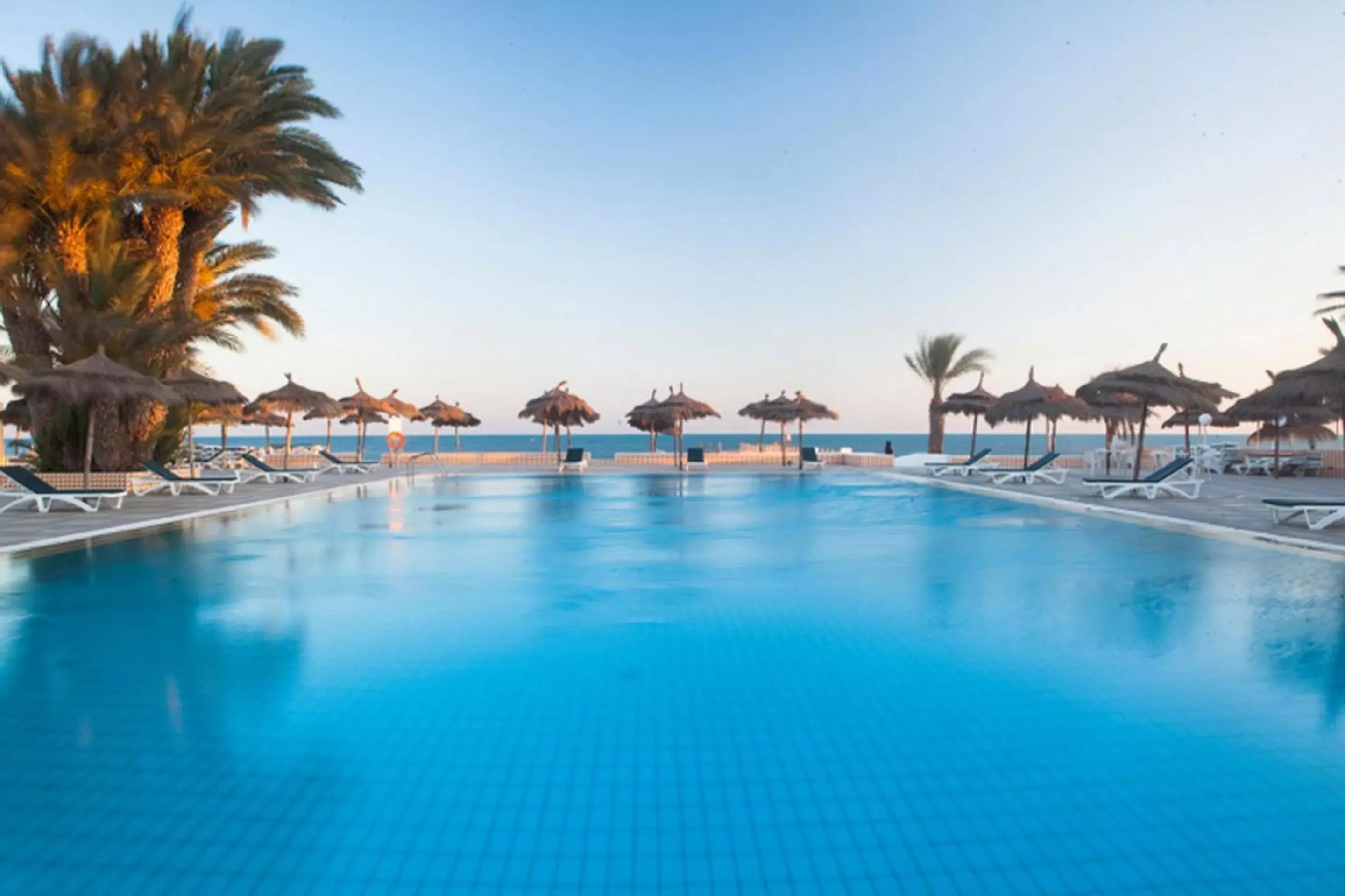 Swimming Pool in El Mouradi Djerba Menzel