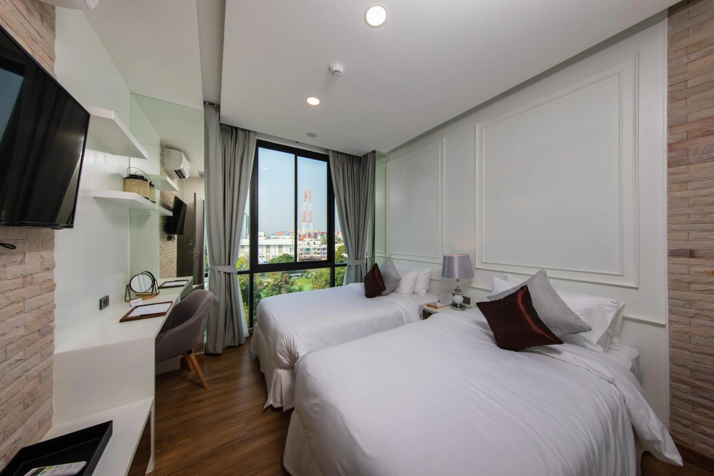 Bedroom, Bed in Parc Borough City Resort