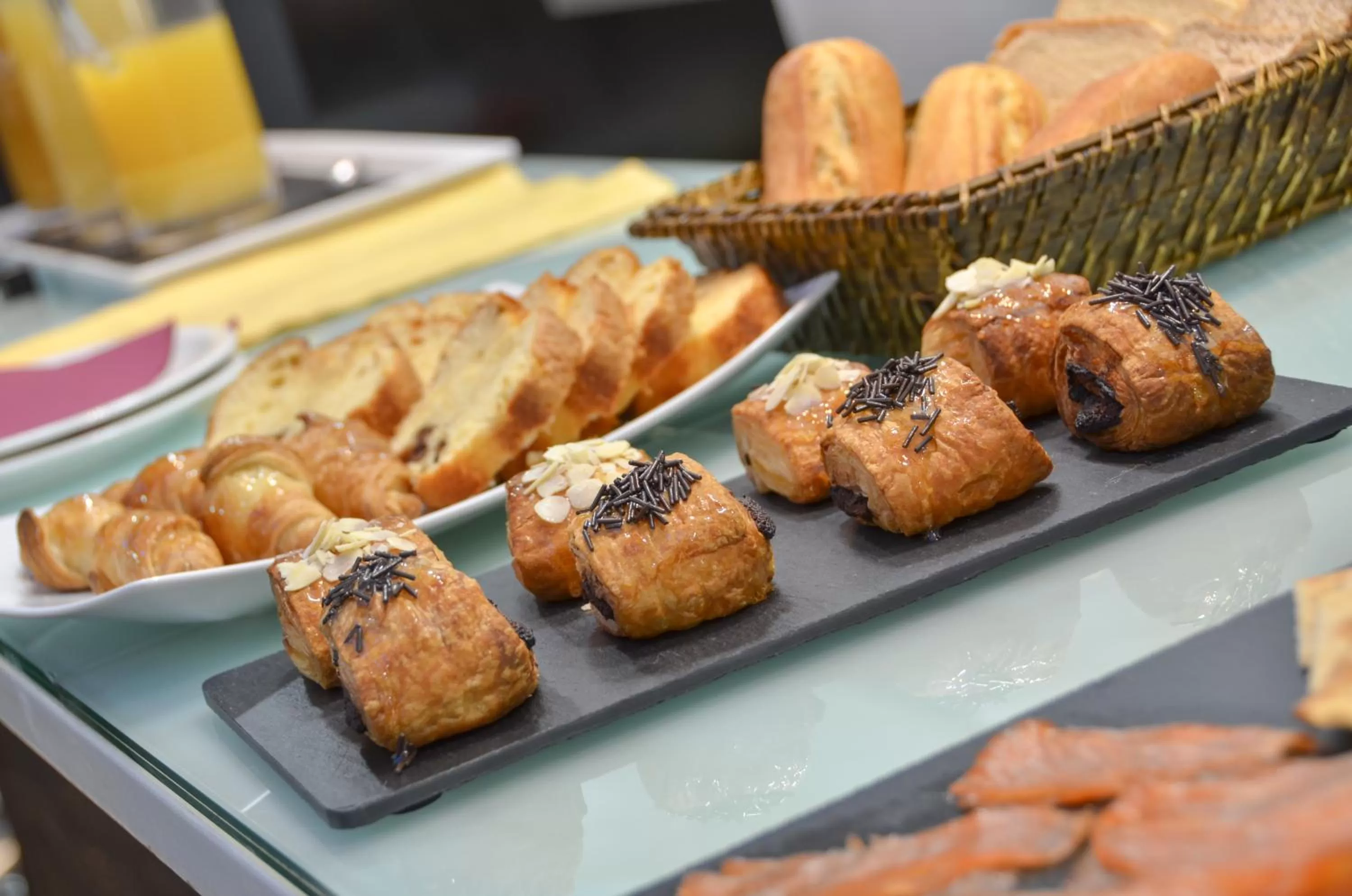 Buffet breakfast in Hotel Miau