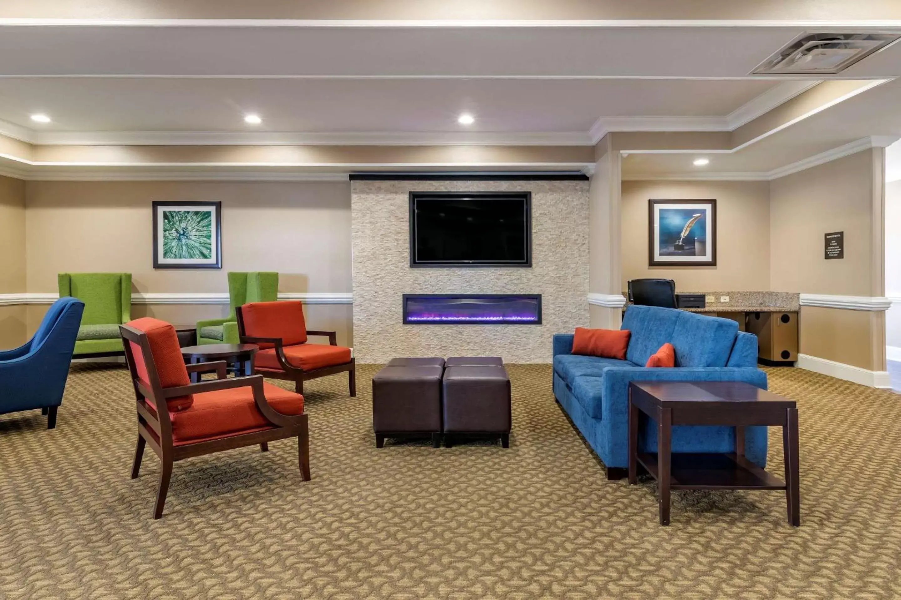 Lobby or reception, Seating Area in Comfort Inn and Suites Tifton