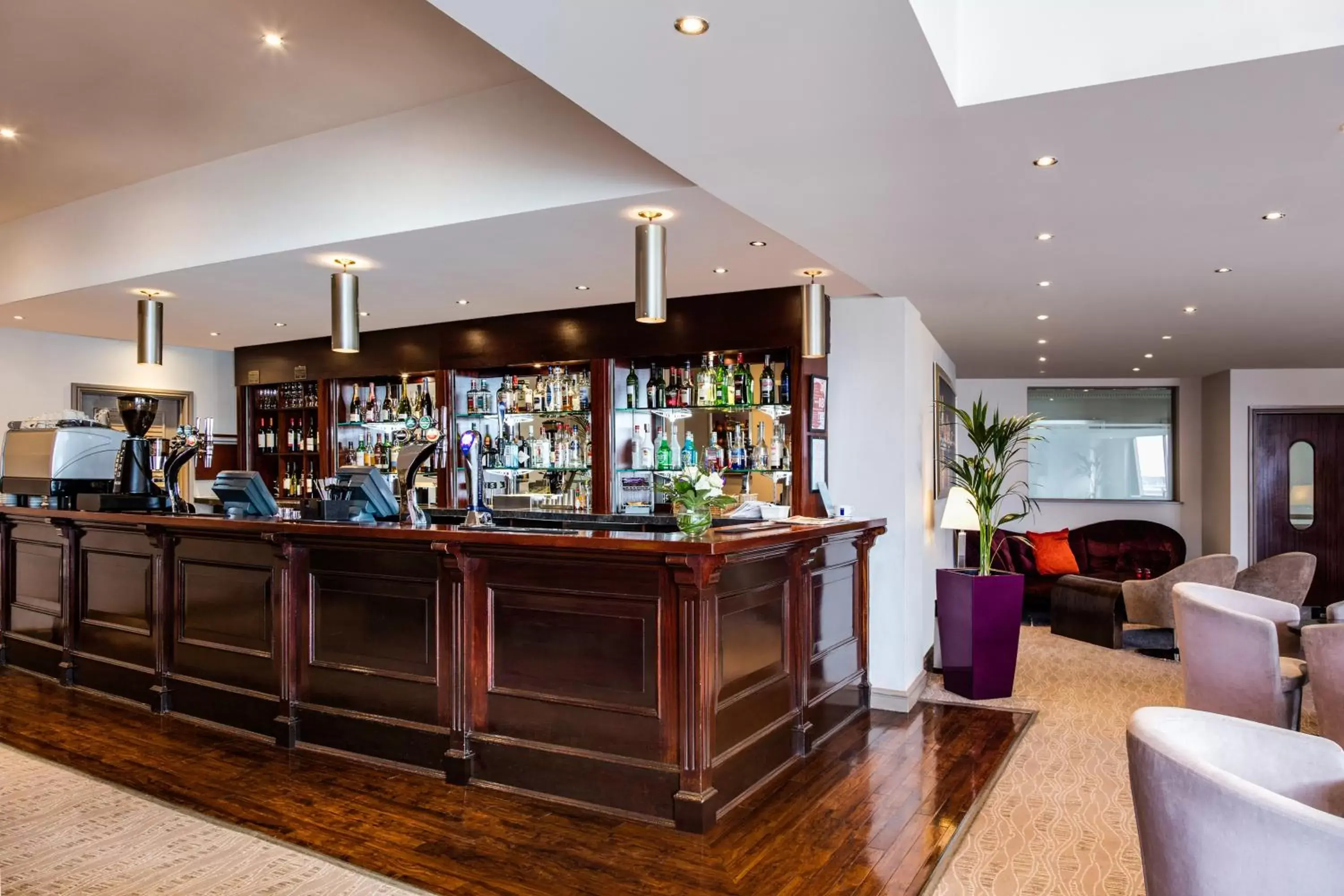 Restaurant/places to eat, Lounge/Bar in Mercure Liverpool Atlantic Tower Hotel