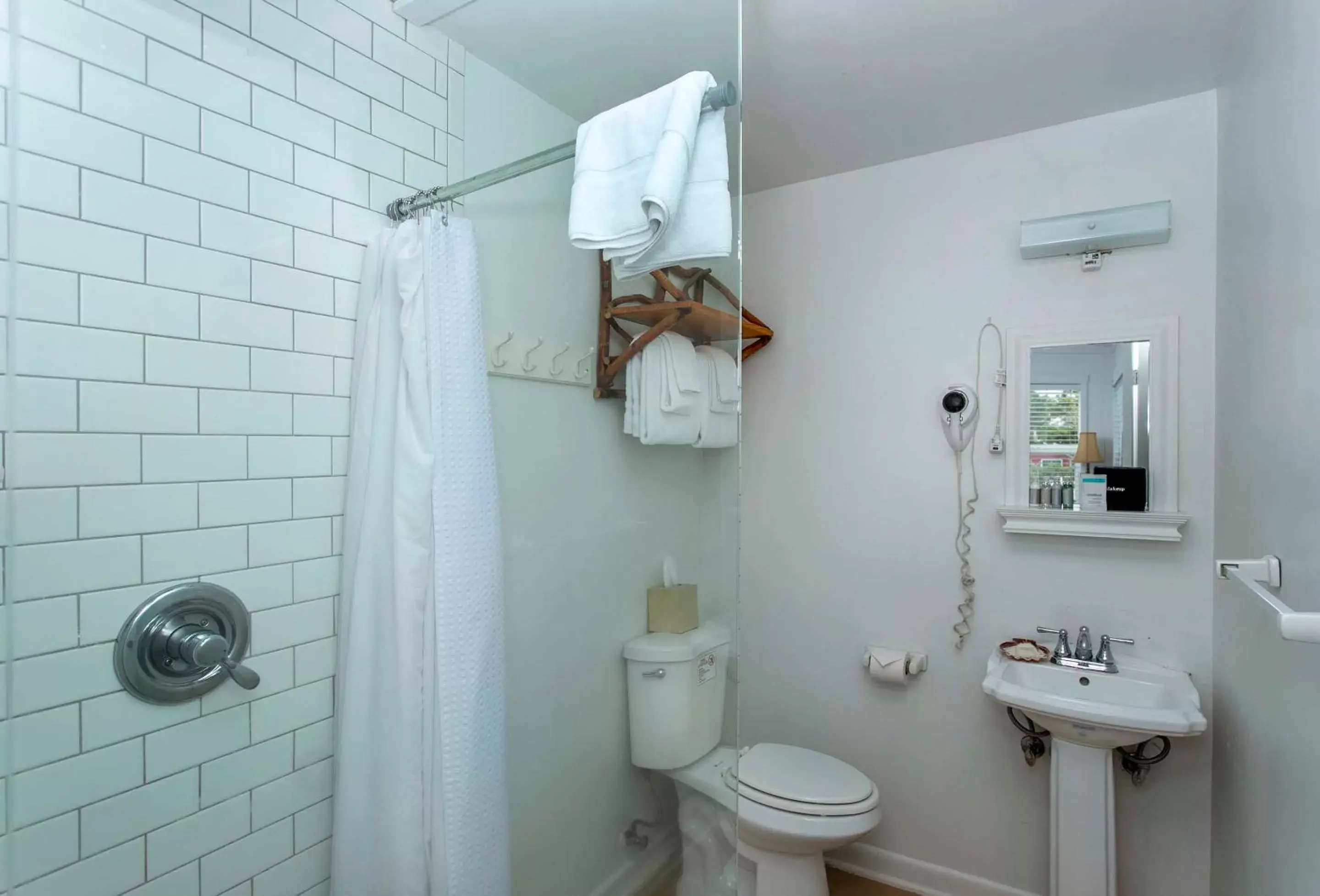 Bathroom in Cannon Beach Hotel Collection