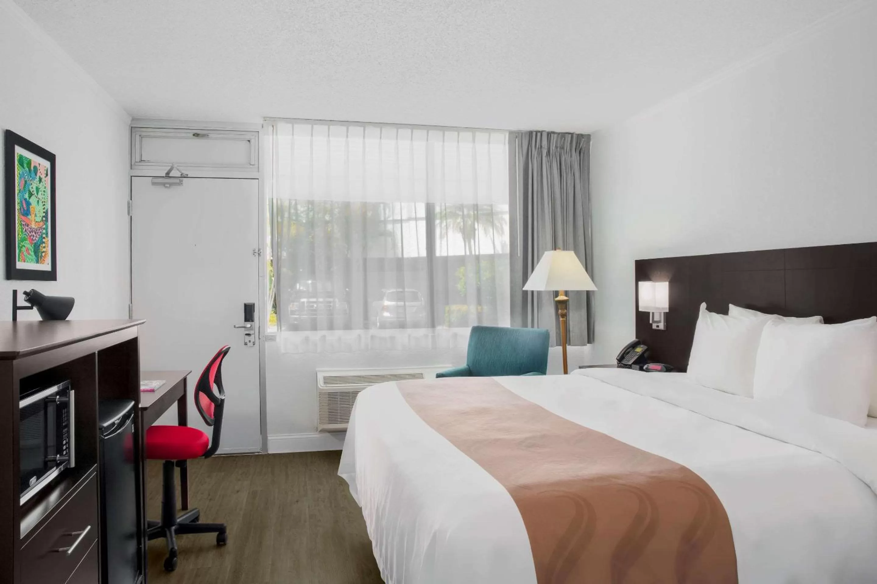 Photo of the whole room, Bed in Quality Inn Miami South