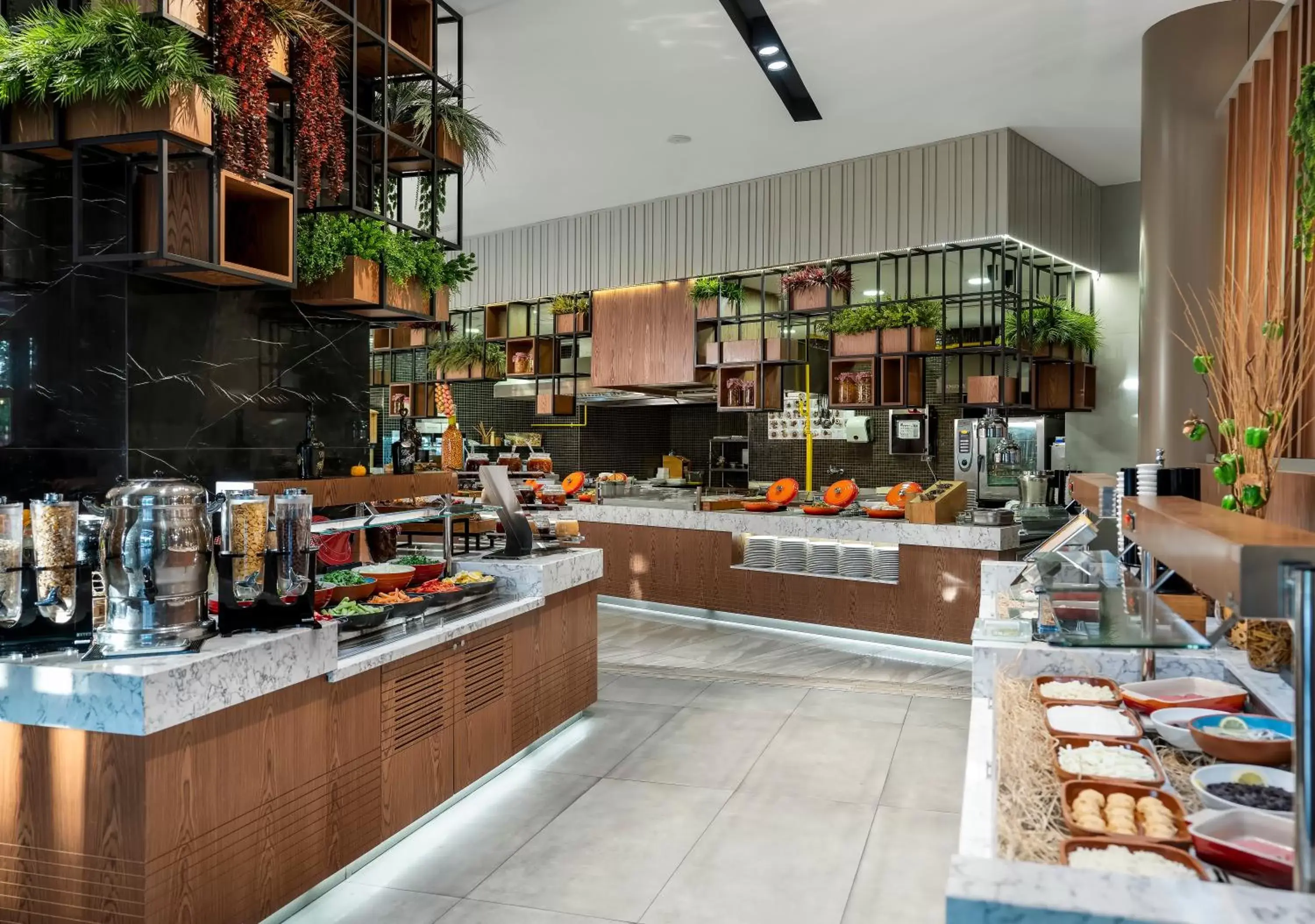 Buffet breakfast, Restaurant/Places to Eat in Novotel Trabzon