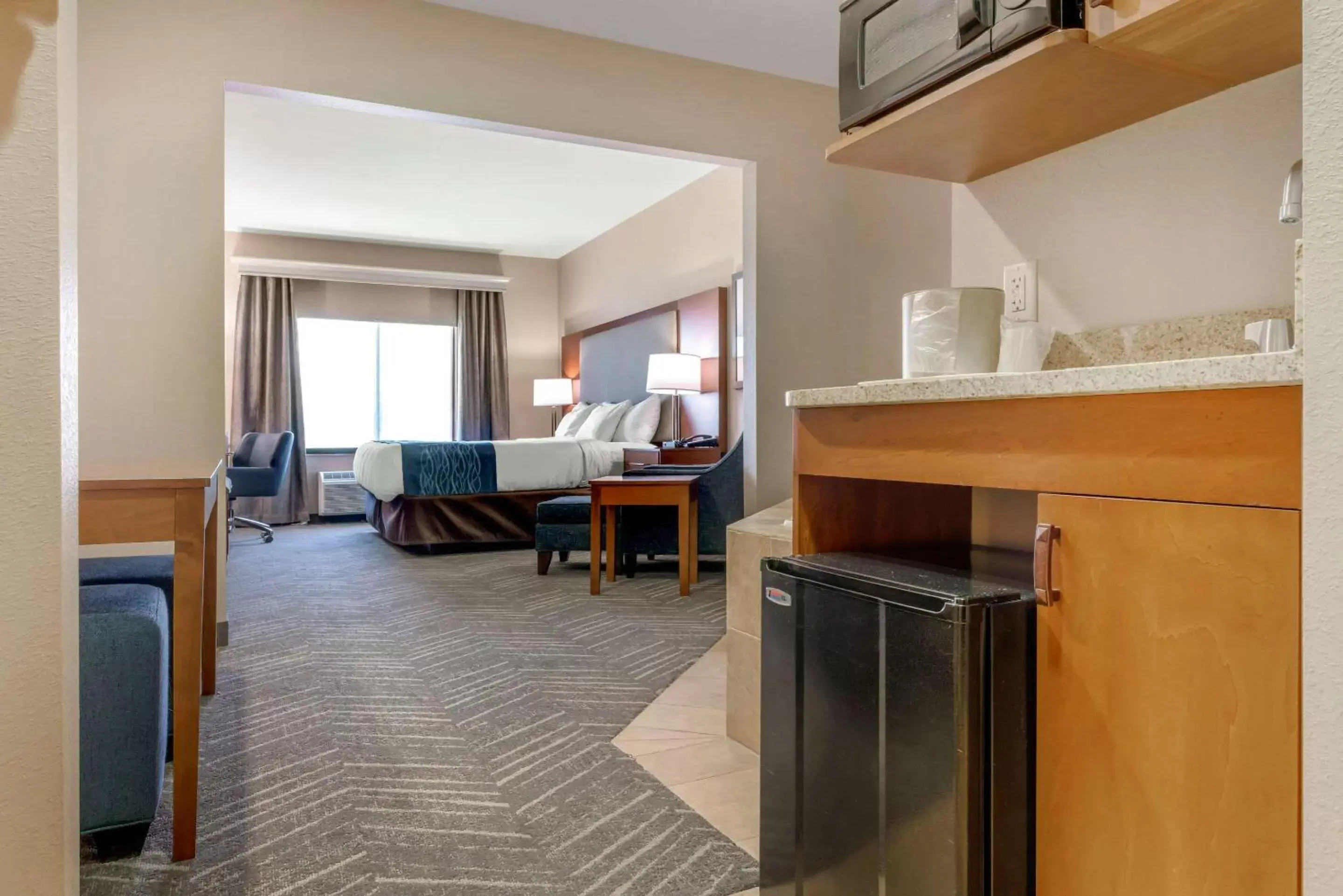 Photo of the whole room, Seating Area in Comfort Inn & Suites Mountain Iron and Virginia