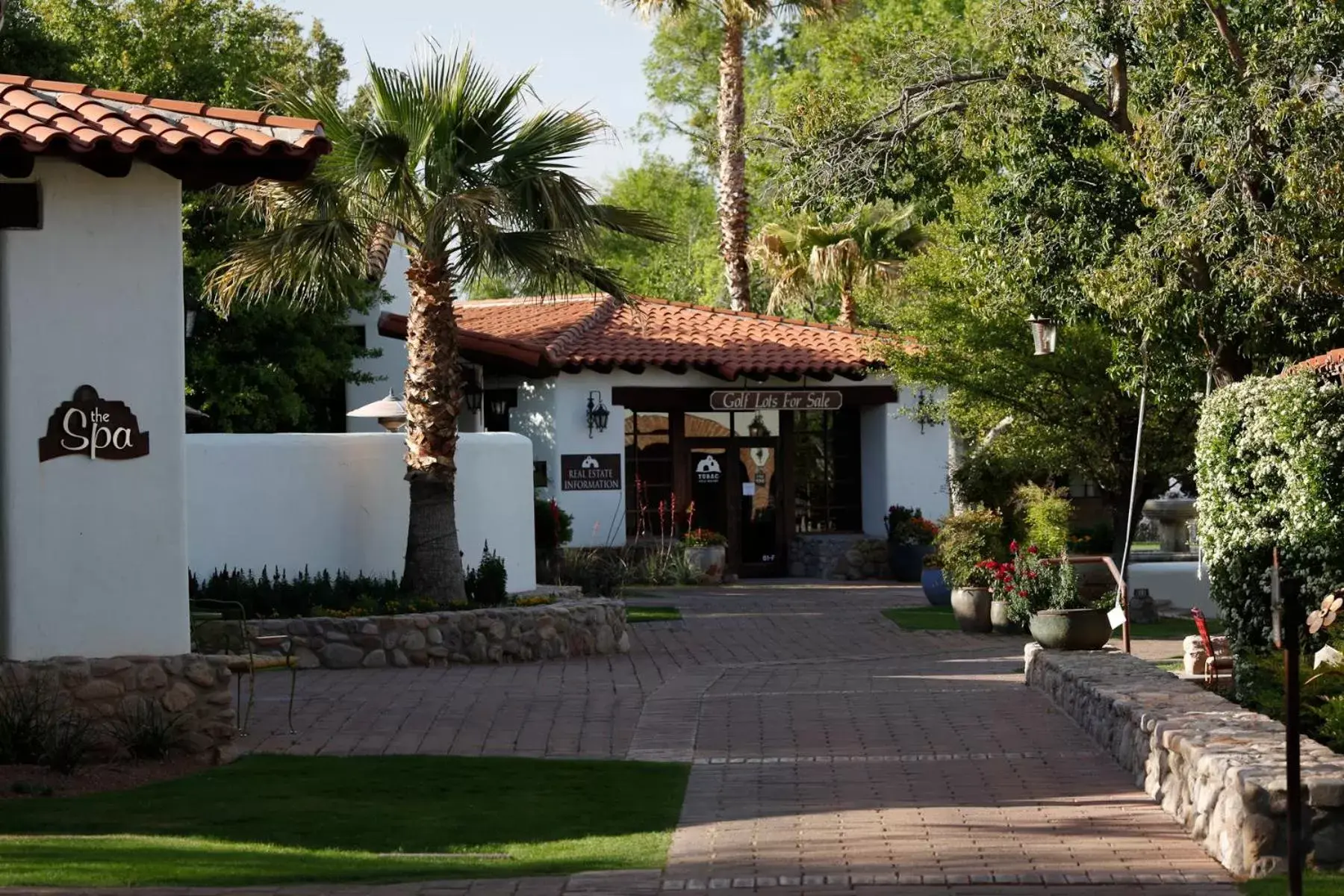 Property Building in Tubac Golf Resort & Spa