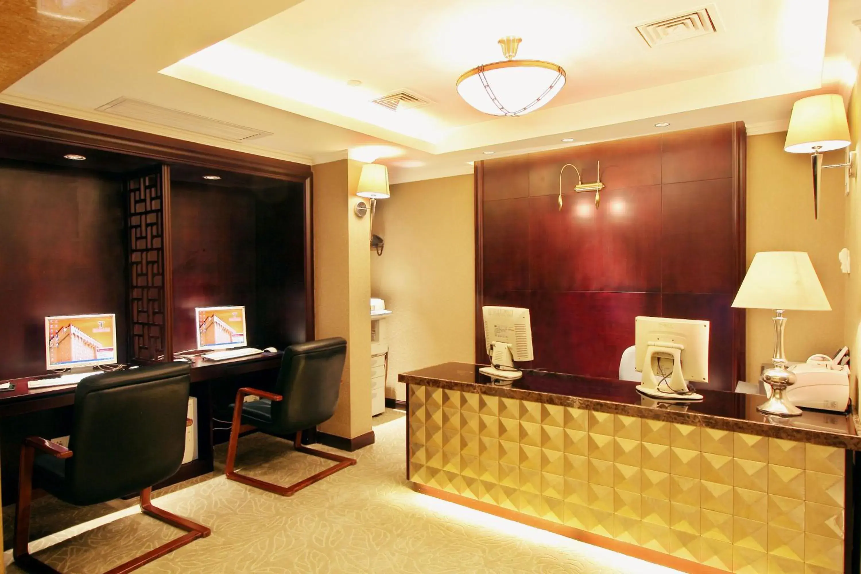 Lobby or reception in Grand Palace Hotel（Grand Hotel Management Group）