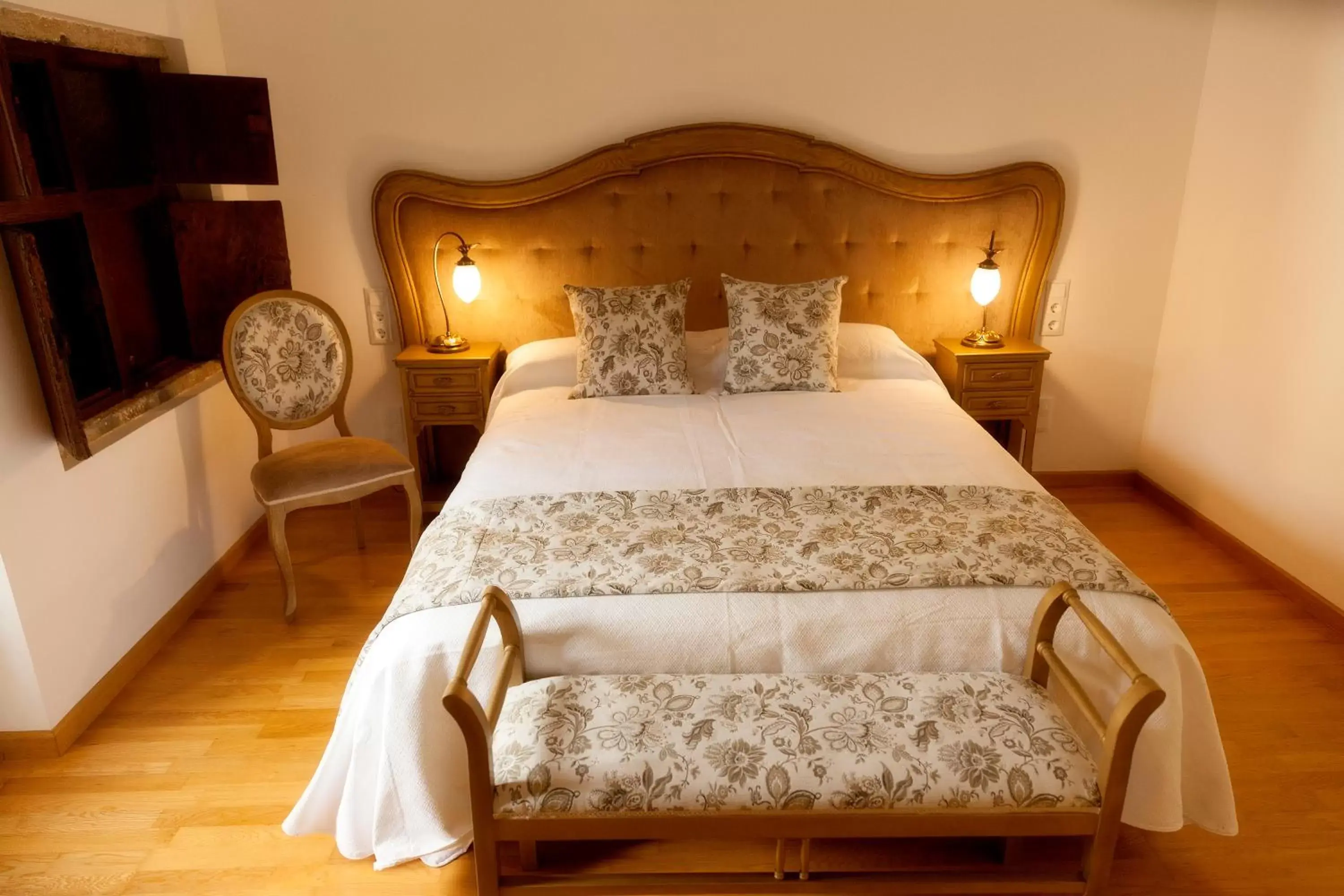 Photo of the whole room, Bed in CASA RECTORAL DE SAN EUSEBIO