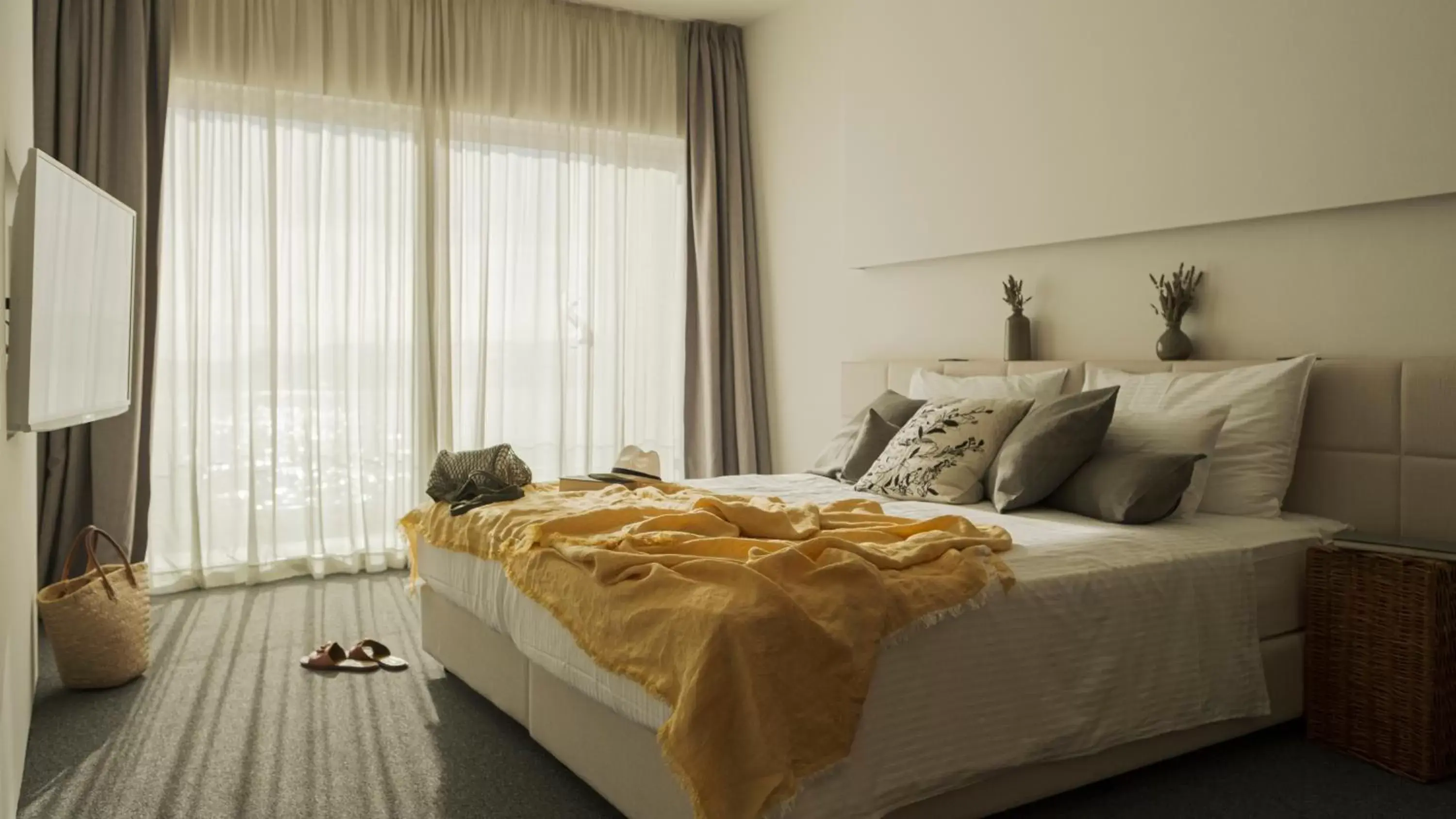 Bed in Hotel Split Bed in Hotel Split