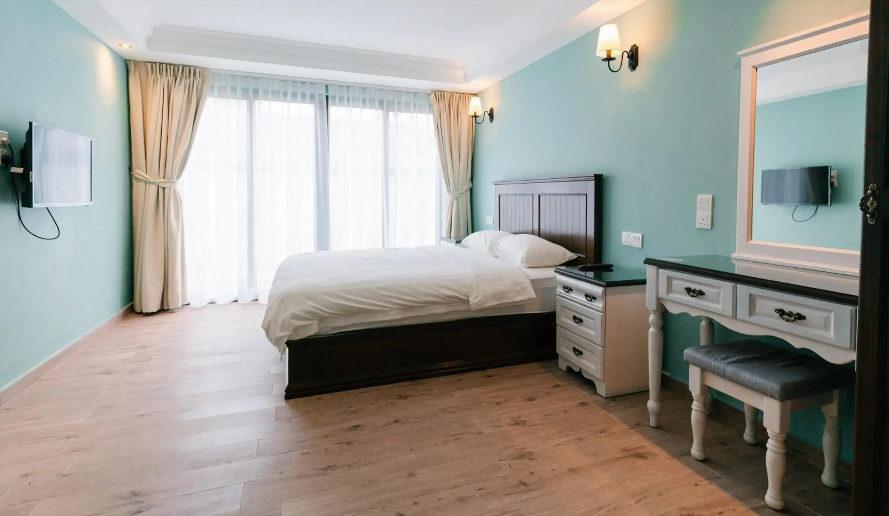 Bed in The Tudor Bed in The Tudor