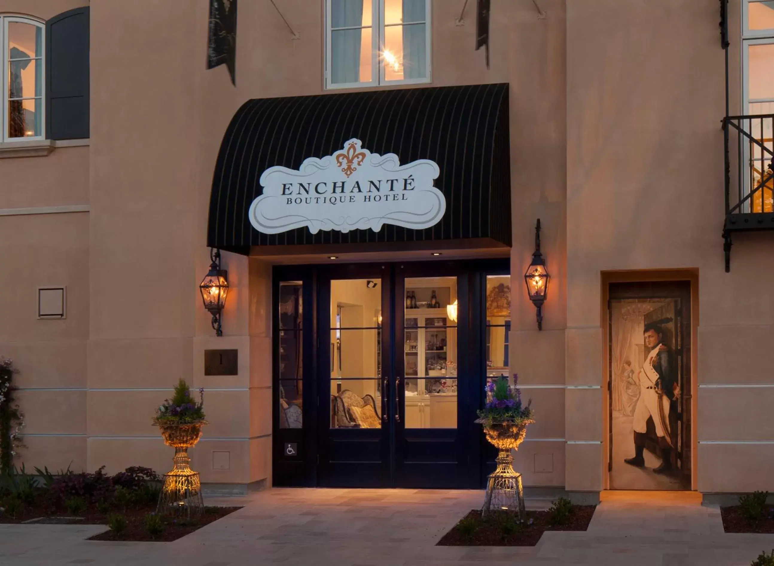 Facade/entrance in Enchante Boutique Hotel Facade/entrance in Enchante Boutique Hotel