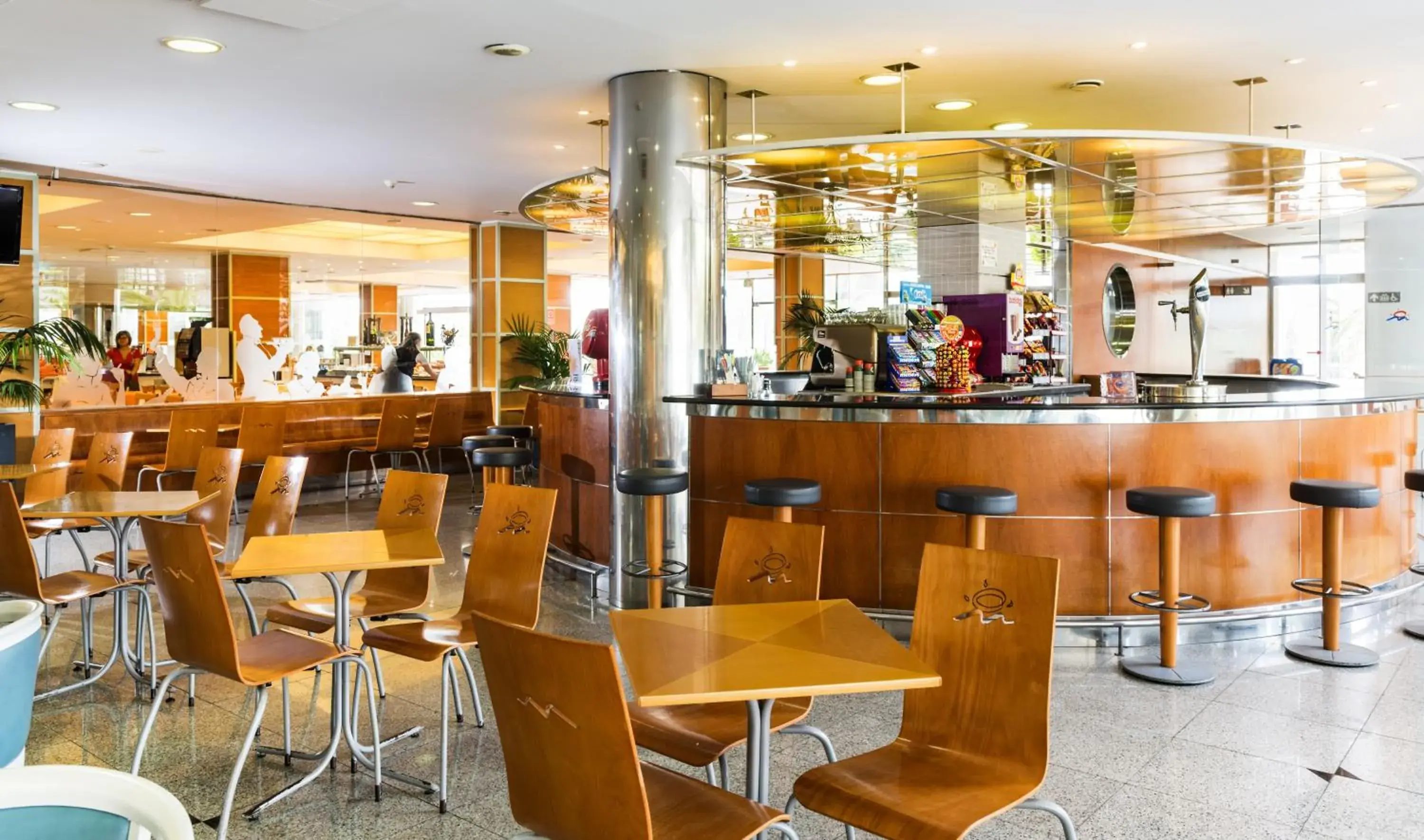 Lounge or bar, Restaurant/Places to Eat in Aparthotel Costa Encantada