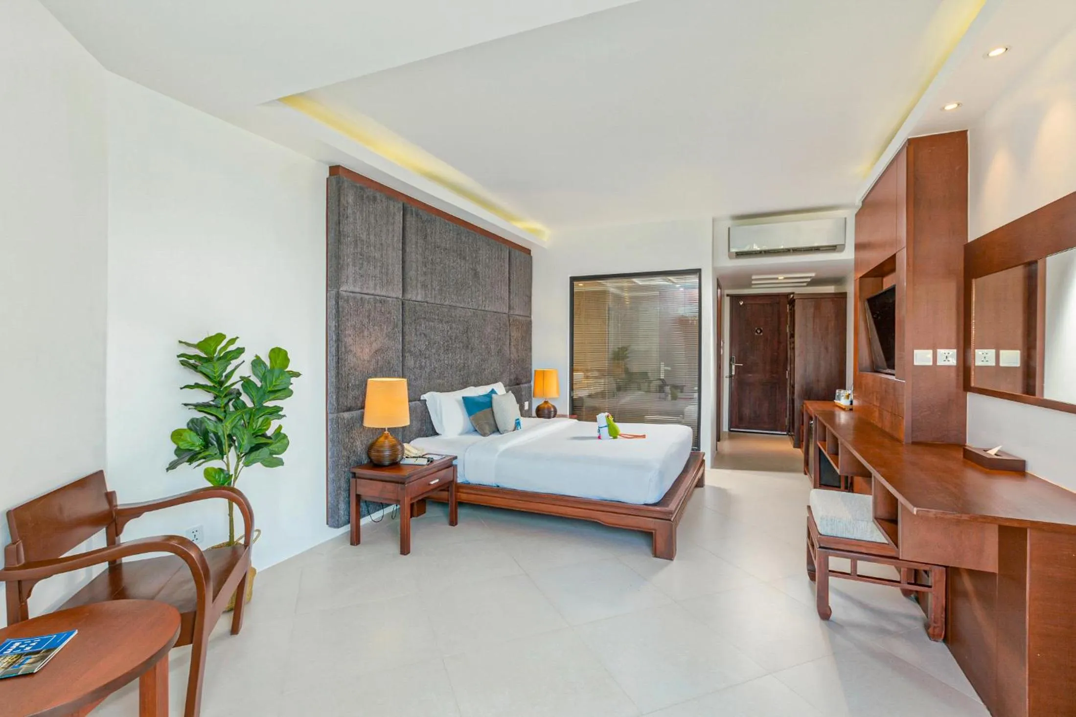 Photo of the whole room, Bed in Baan Laimai Beach Resort & Spa - SHA Extra Plus