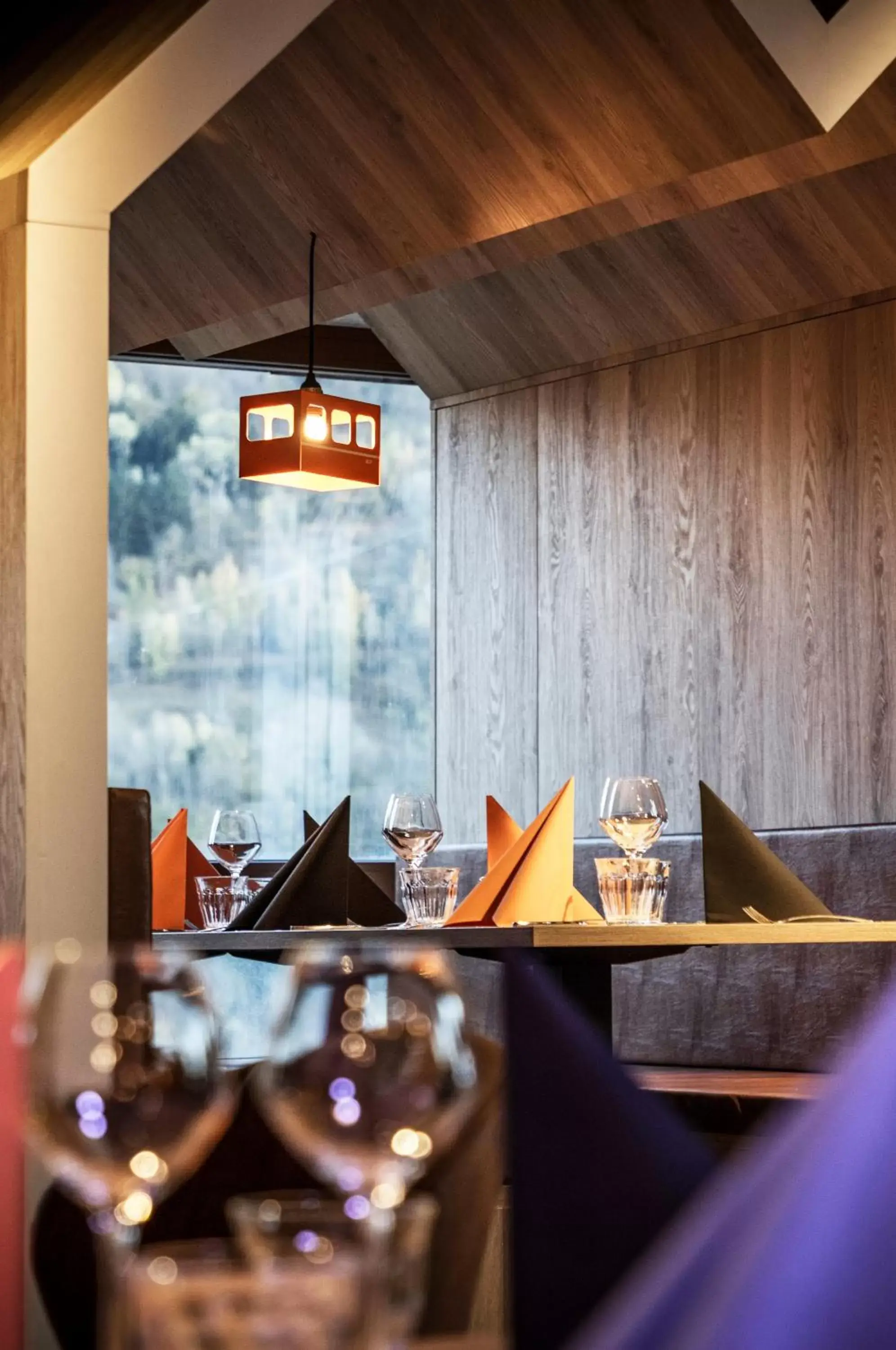 Restaurant/Places to Eat in Hotel Base Camp Lodge - Bourg Saint Maurice