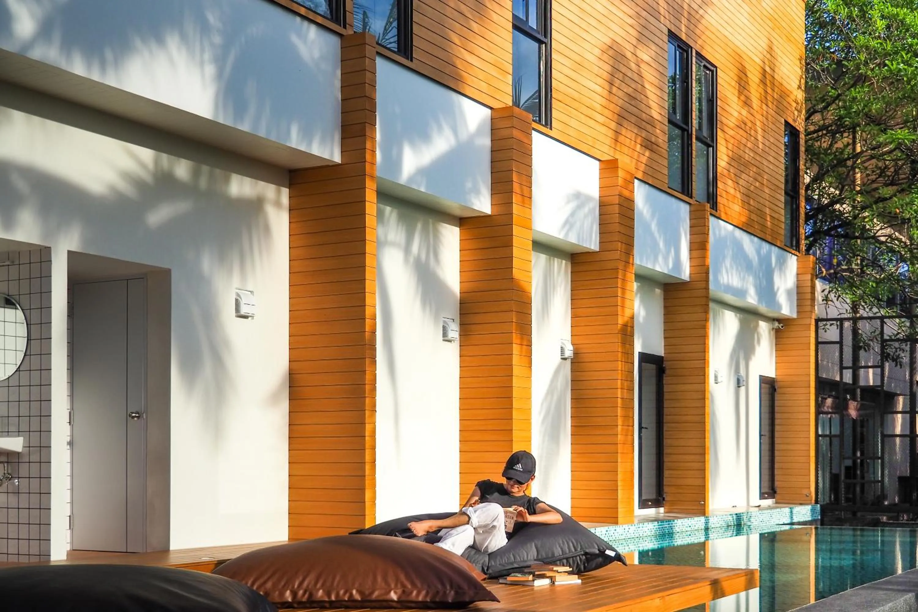 Toilet in Book a Bed Poshtel - SHA Plus