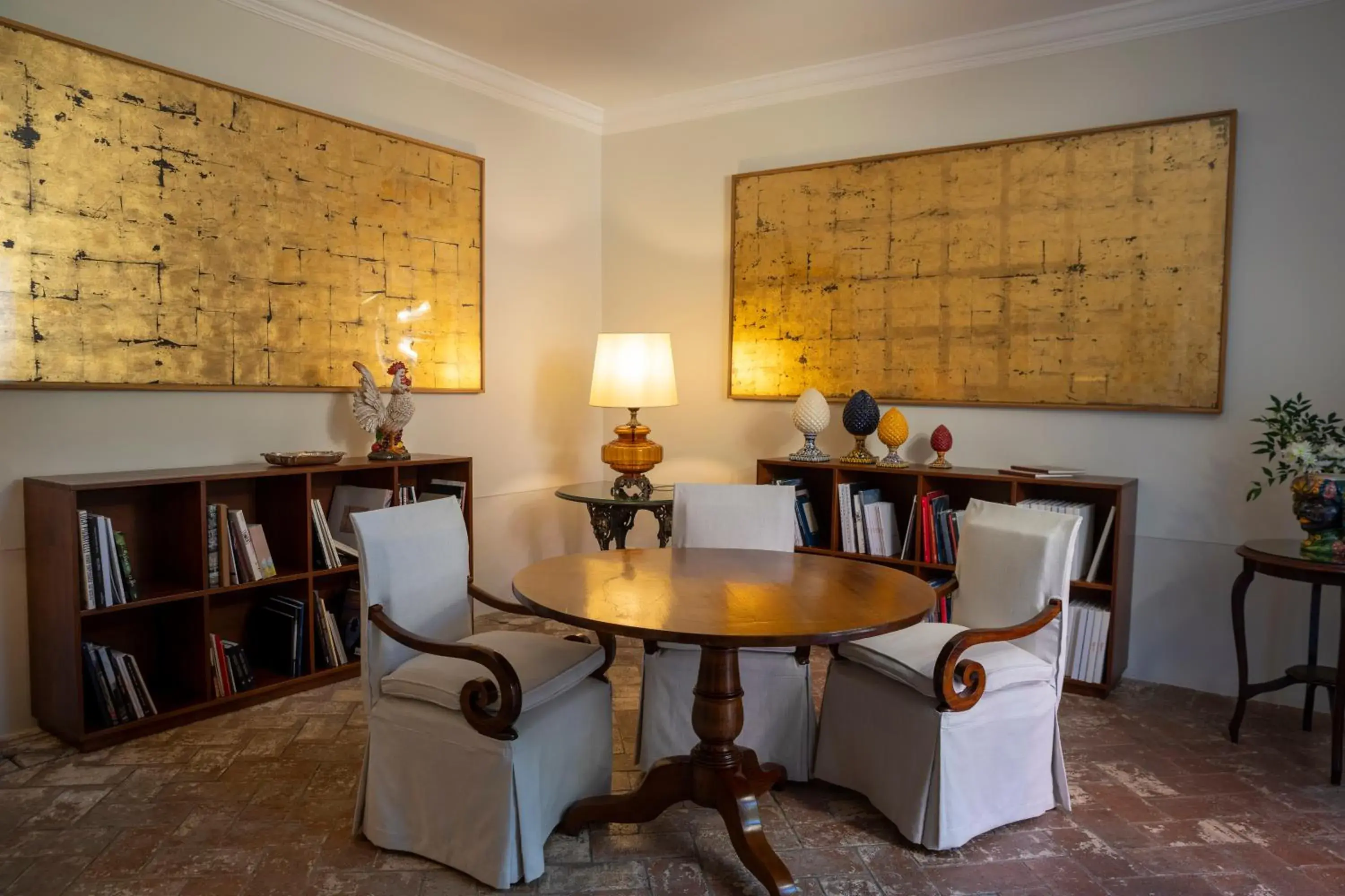 Seating area in Albergo Pietrasanta