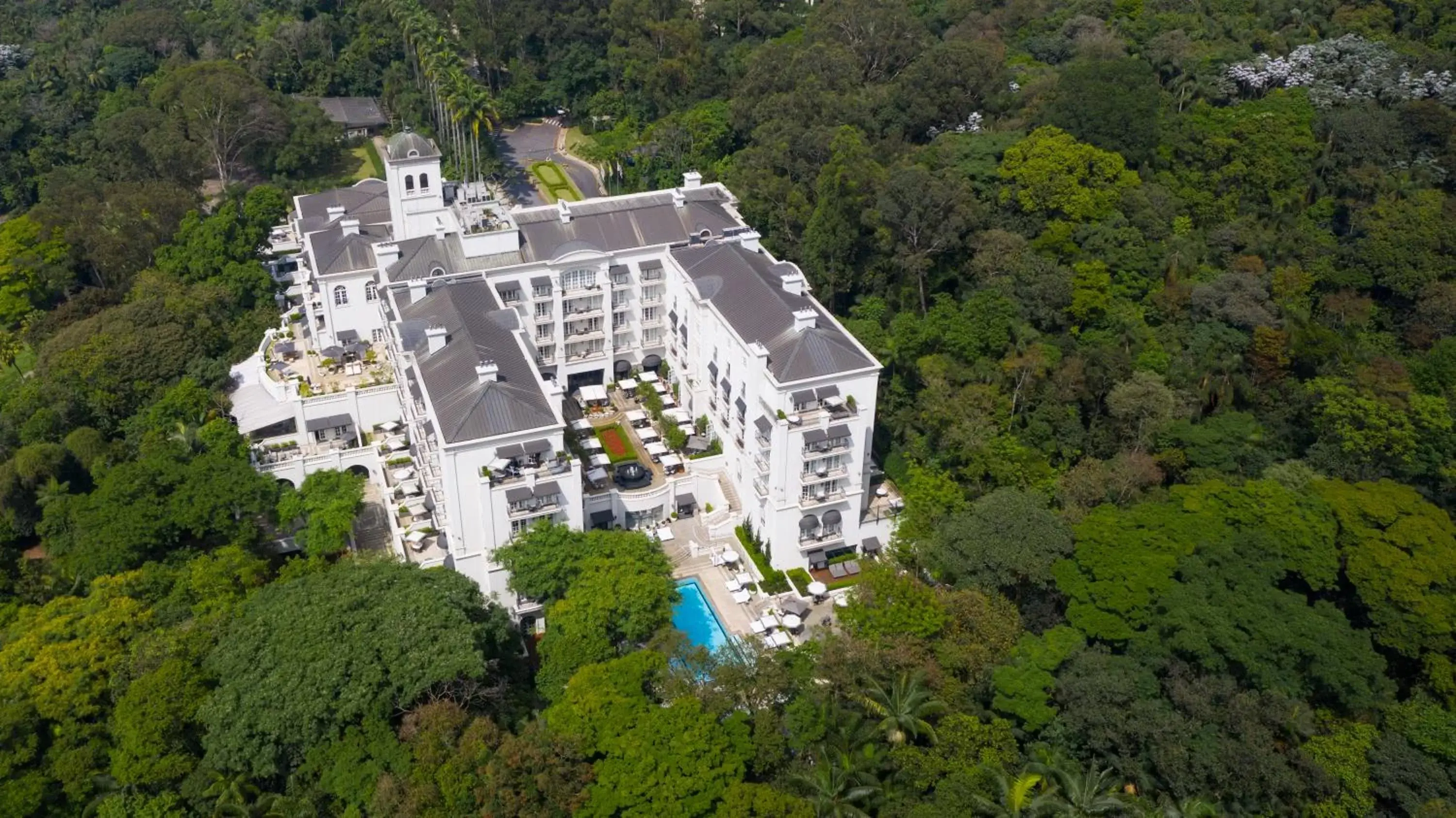 Bird's eye view, Bird's-eye View in Palácio Tangará - an Oetker Collection Hotel