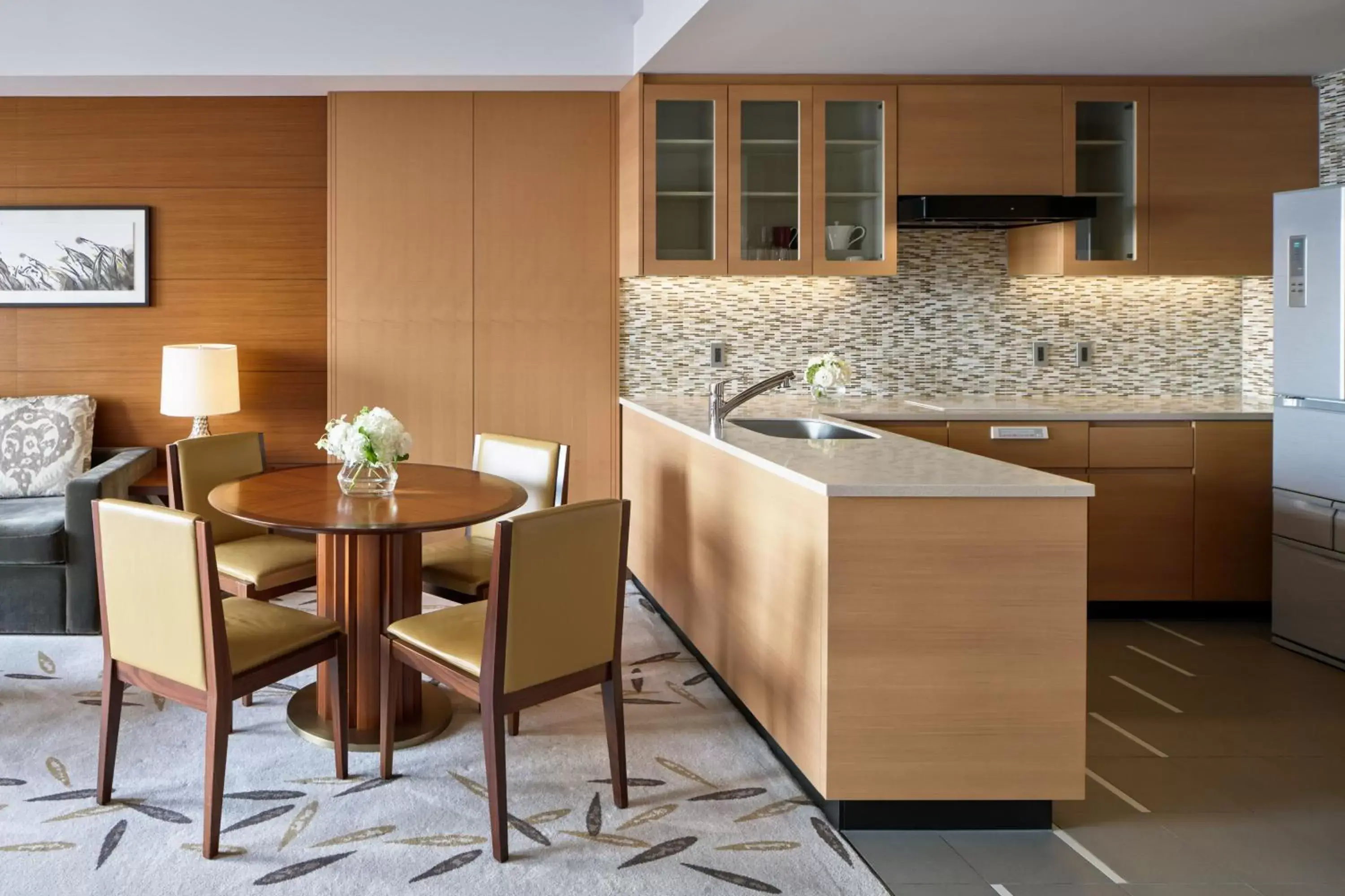 Photo of the whole room, Kitchen/Kitchenette in InterContinental Hotel Osaka, an IHG Hotel