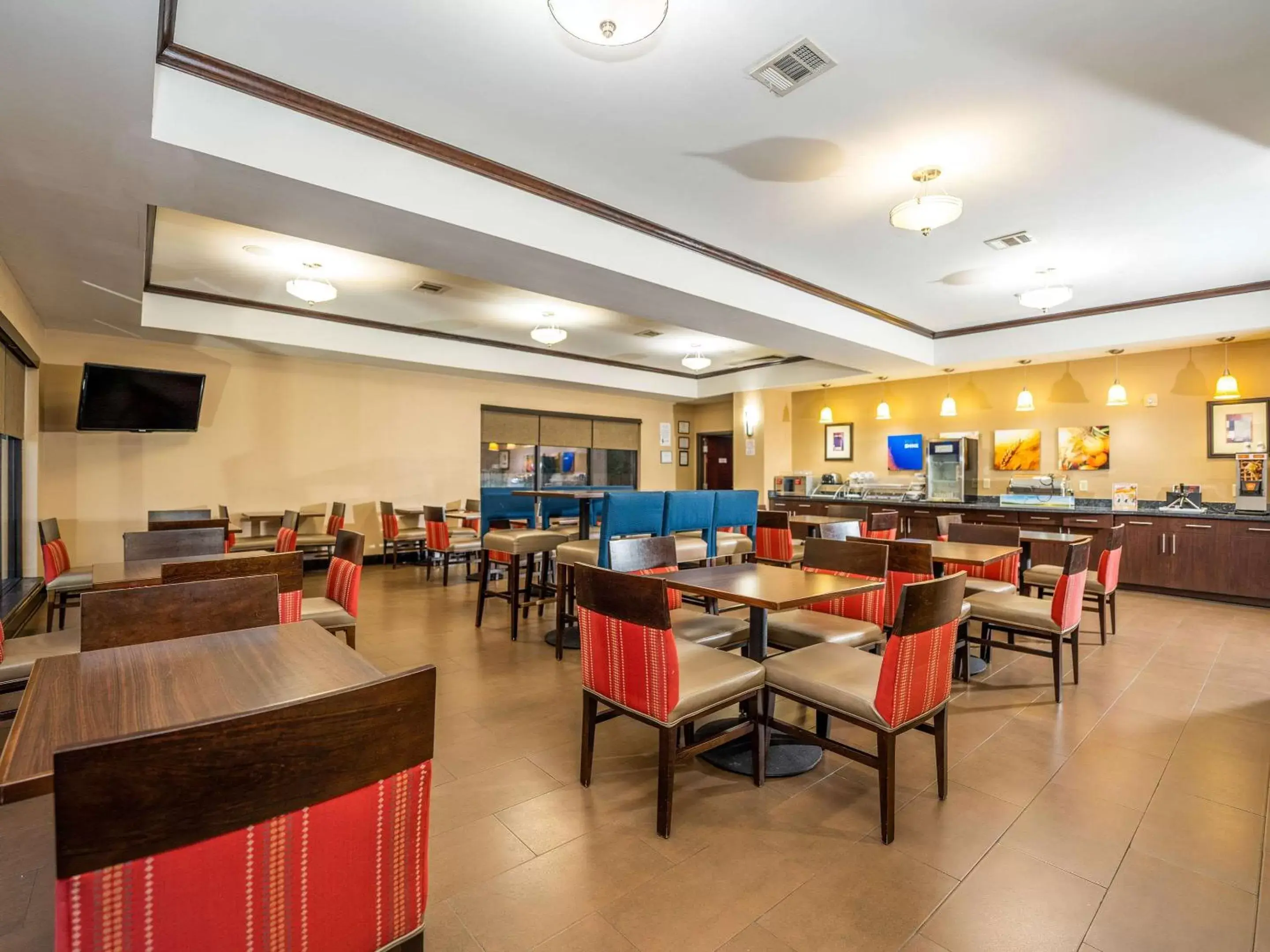 Breakfast, Restaurant/Places to Eat in Comfort Suites Old Town Spring