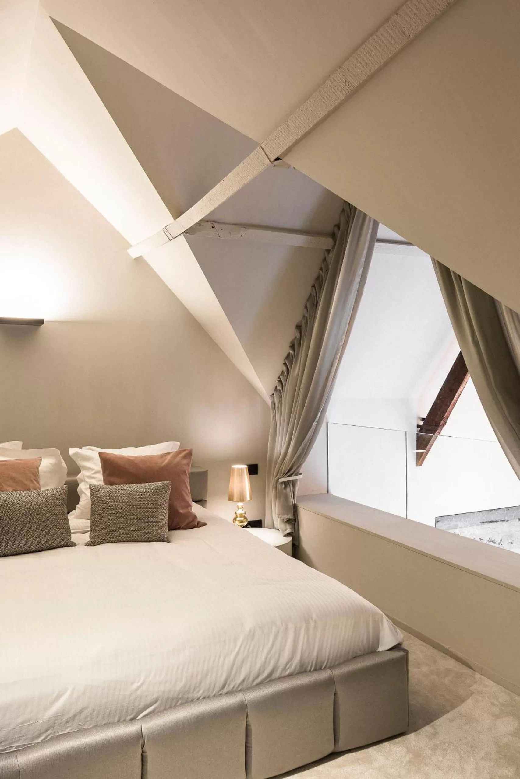 Bed in Gulde Schoen Luxury Studio-apartments