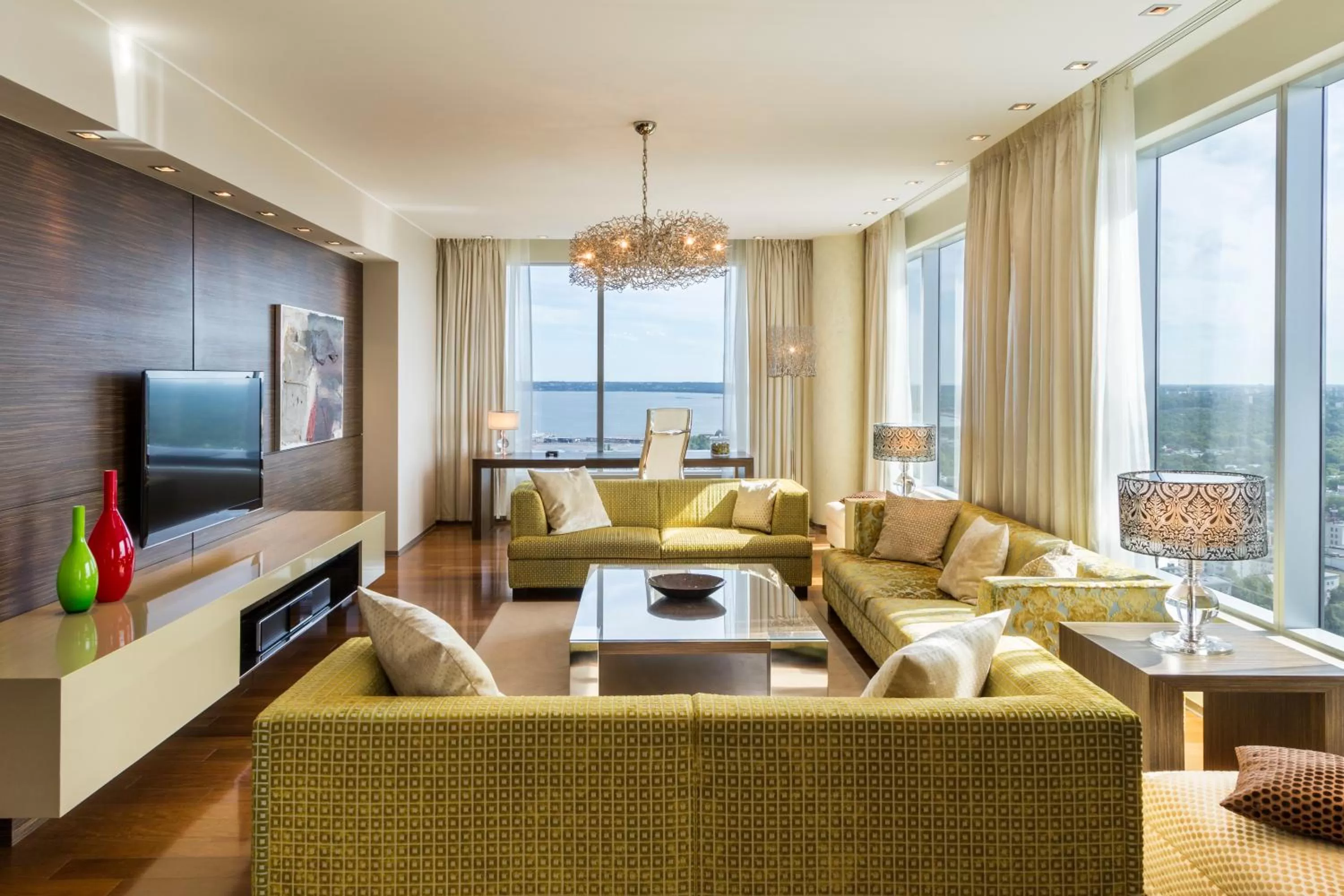 Living room in Swissotel Tallinn