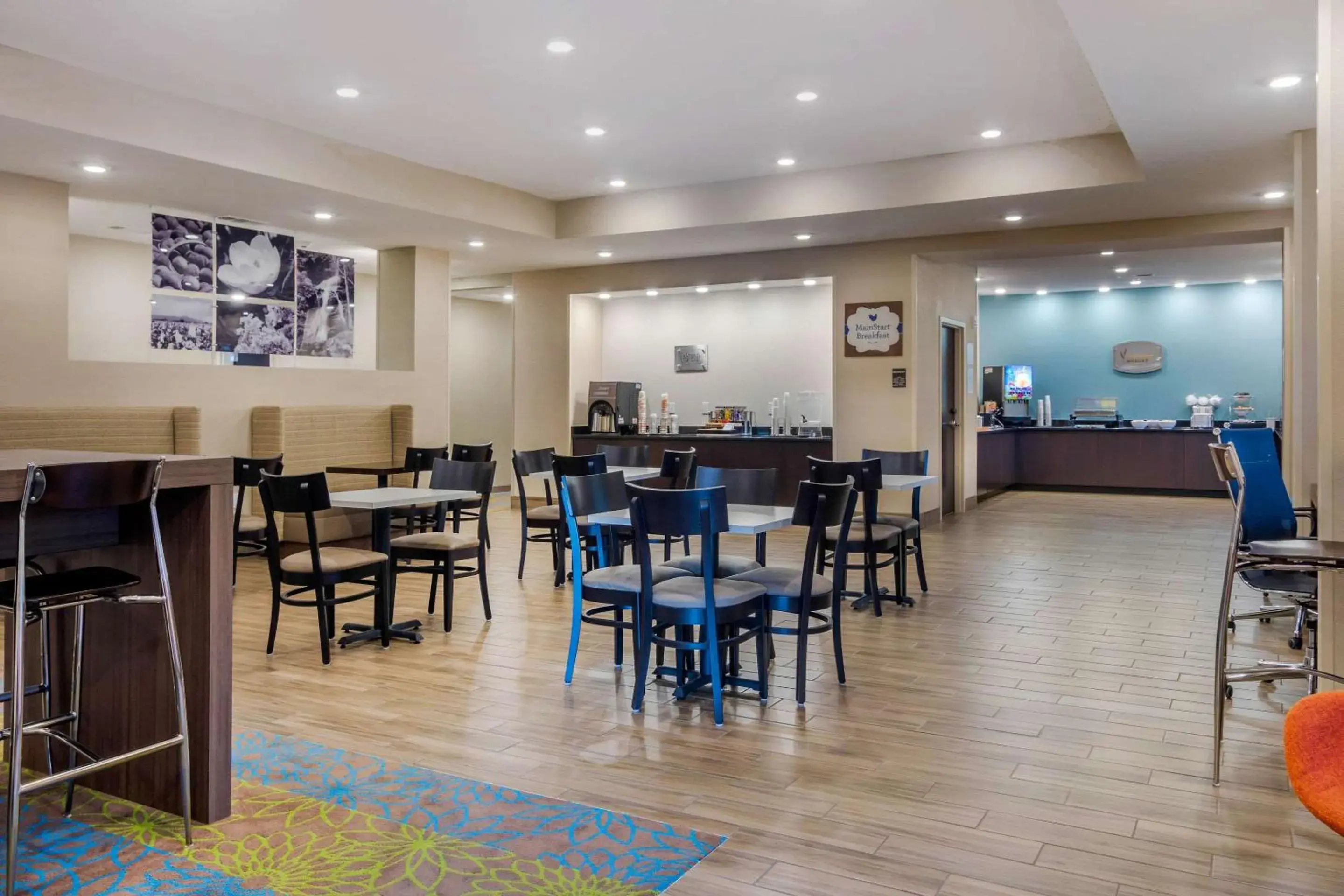 Restaurant/Places to Eat in MainStay Suites Newnan Atlanta South