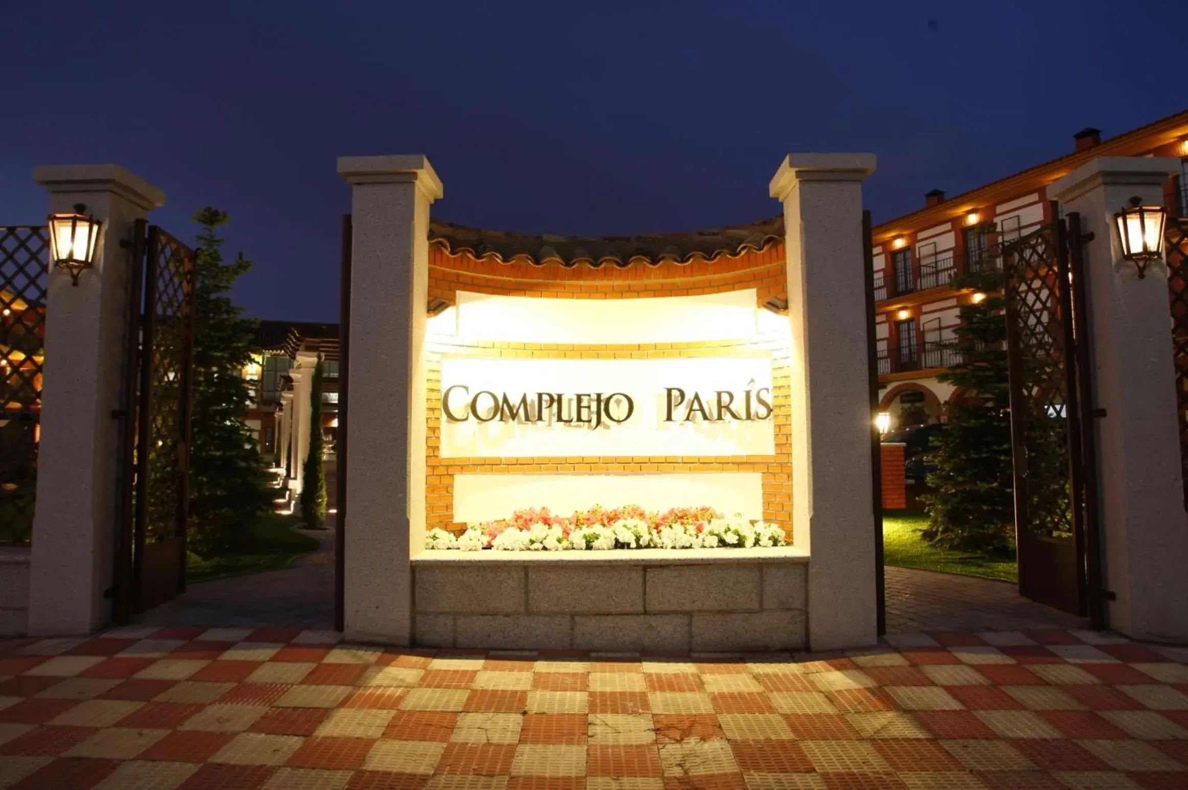 Facade/entrance, Property Logo/Sign in Hotel Complejo Par