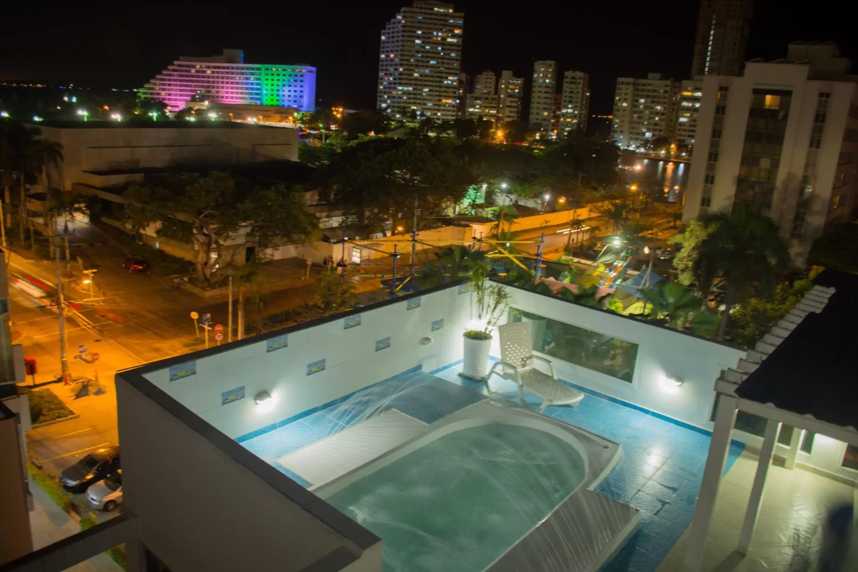 Hot Tub in Coral Reef Hotel