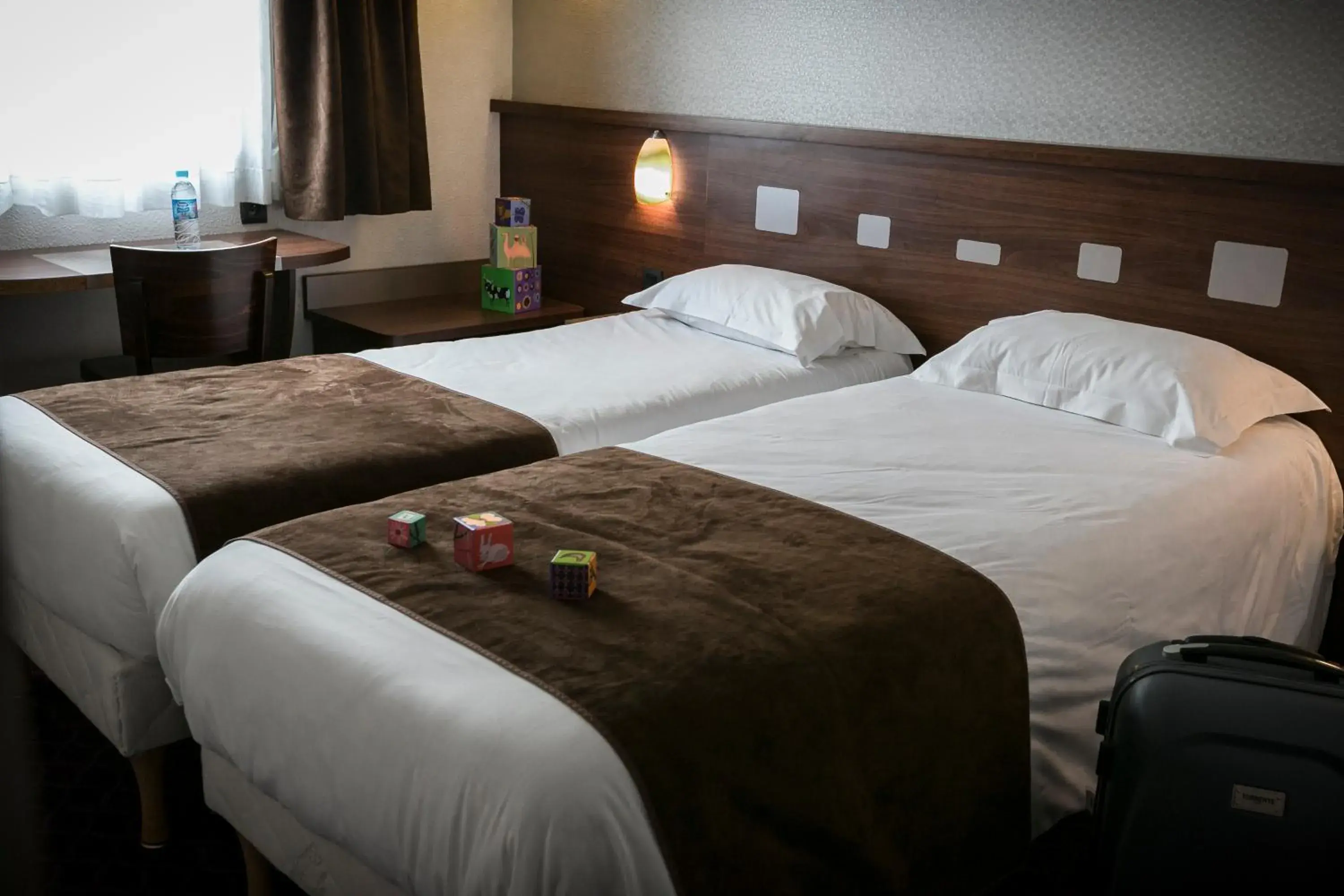 Photo of the whole room, Bed in Brit Hotel Rennes Le Castel