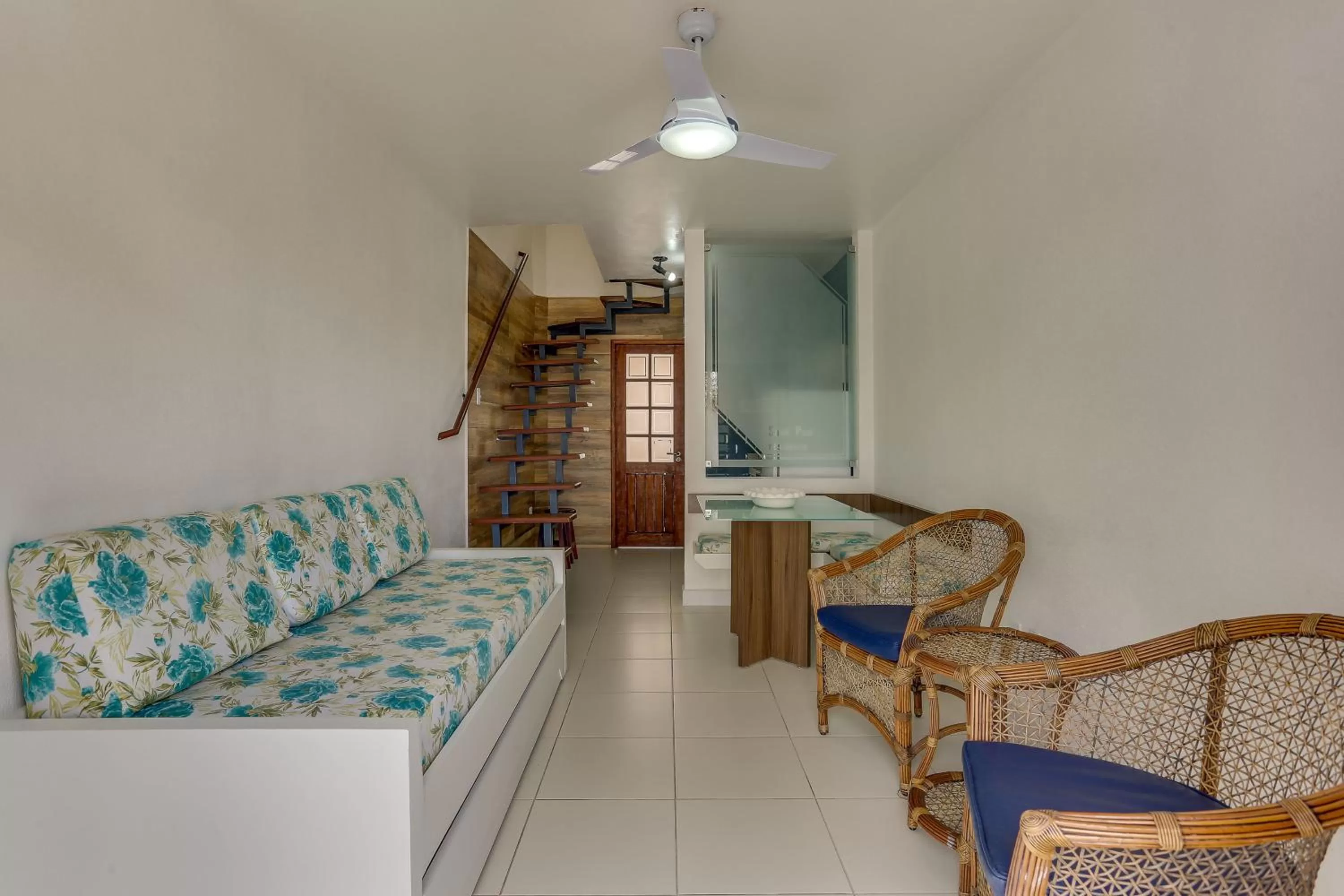 Living room, Bed in Pousada Saint Paul