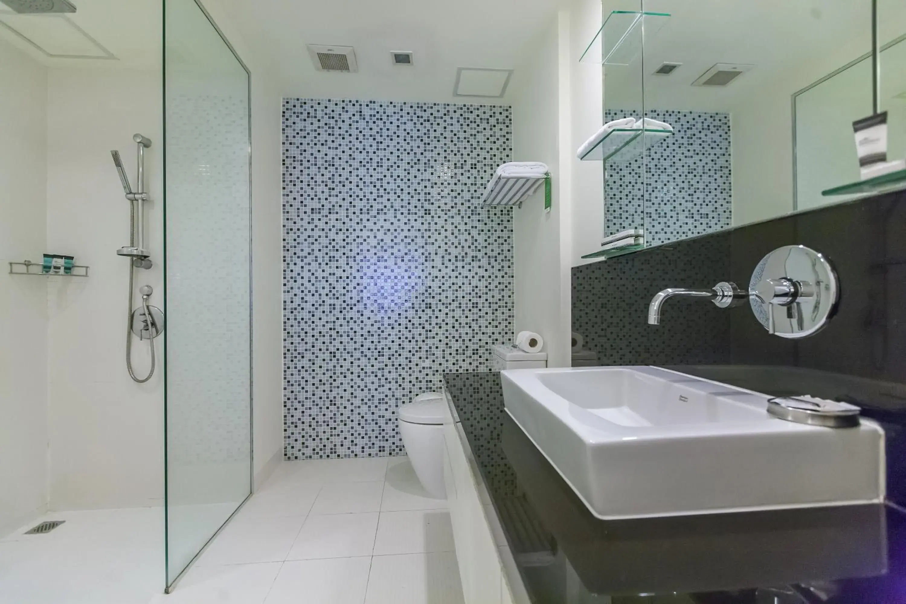 Bathroom in Oakwood Residence Sukhumvit 24 - SHA Extra Plus