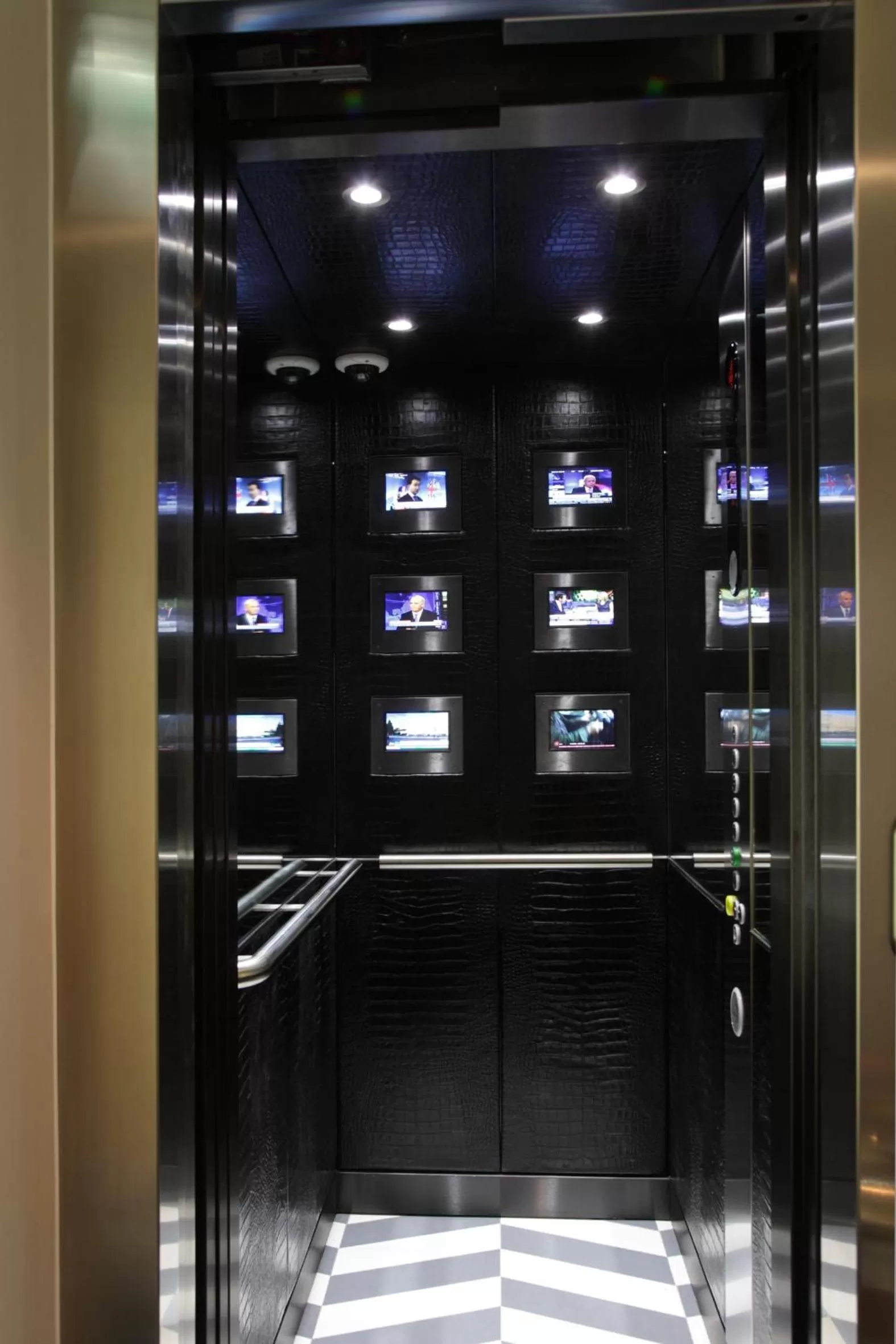 Decorative detail in Eccleston Square Hotel