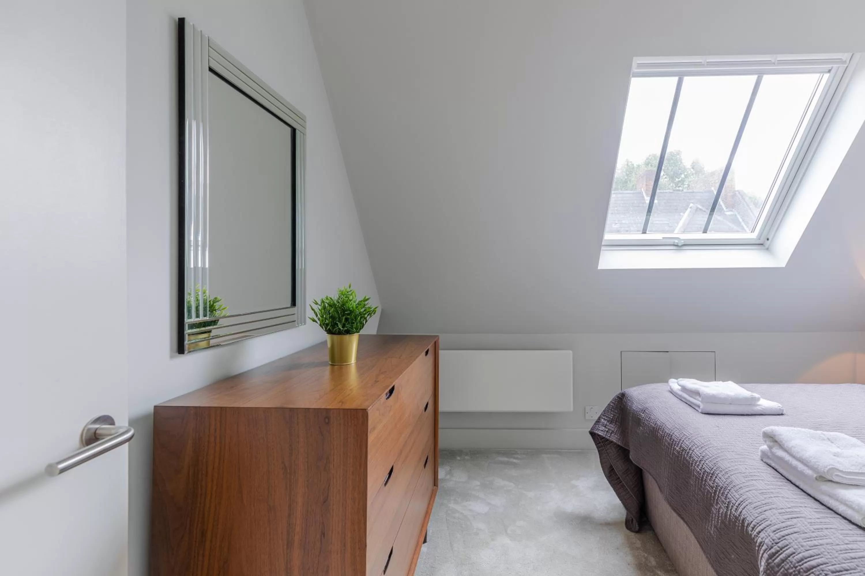 Bed in Holborn Apartments