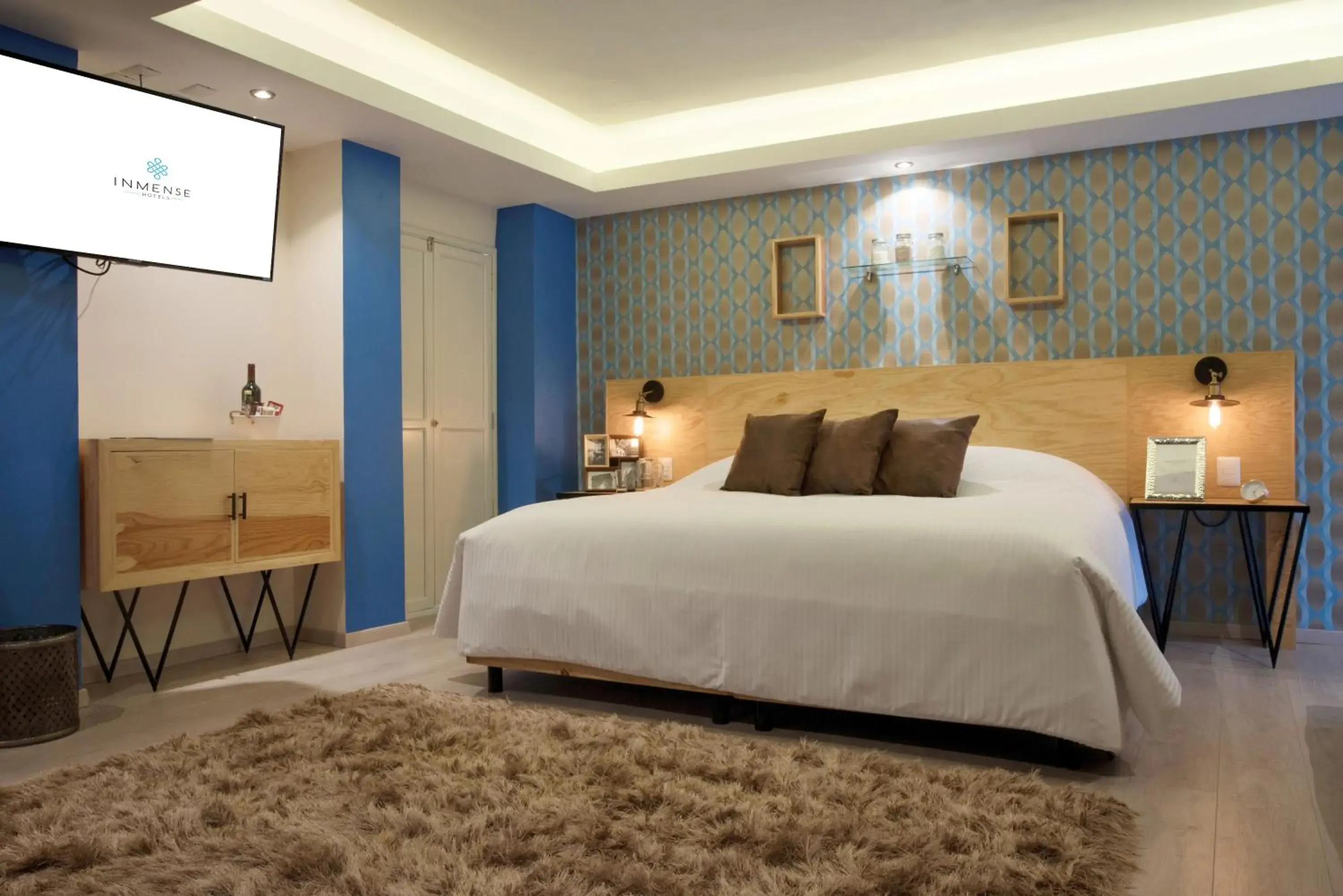 Bedroom, Bed in Santosi by Inmense