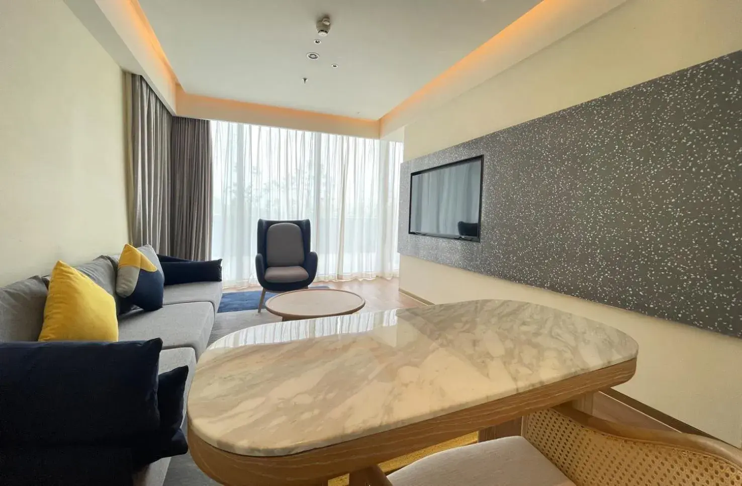 Living room, Seating Area in voco Nanjing Garden Expo, an IHG Hotel