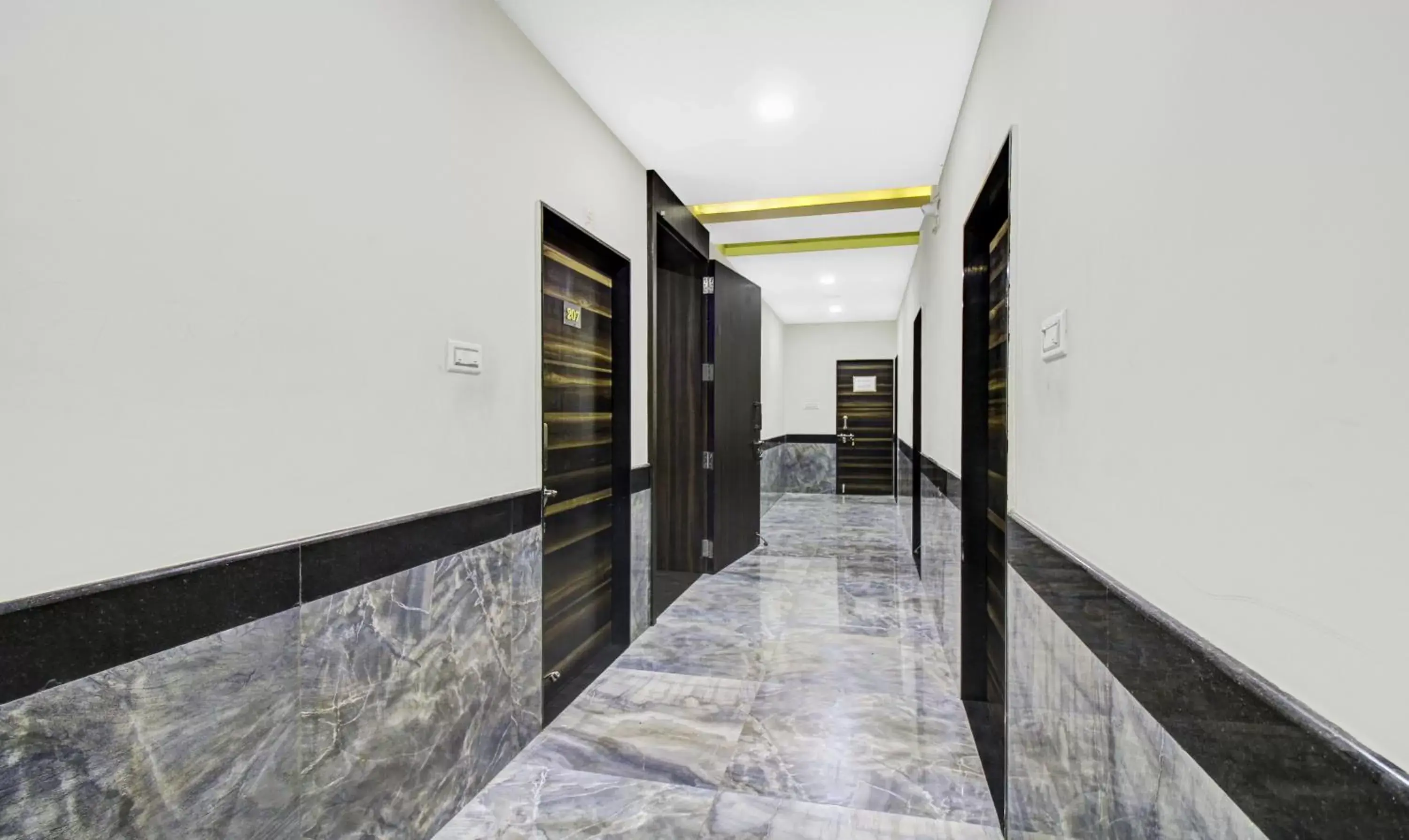 Lobby or reception in Treebo Baby Pearl Lobby or reception in Treebo Baby Pearl