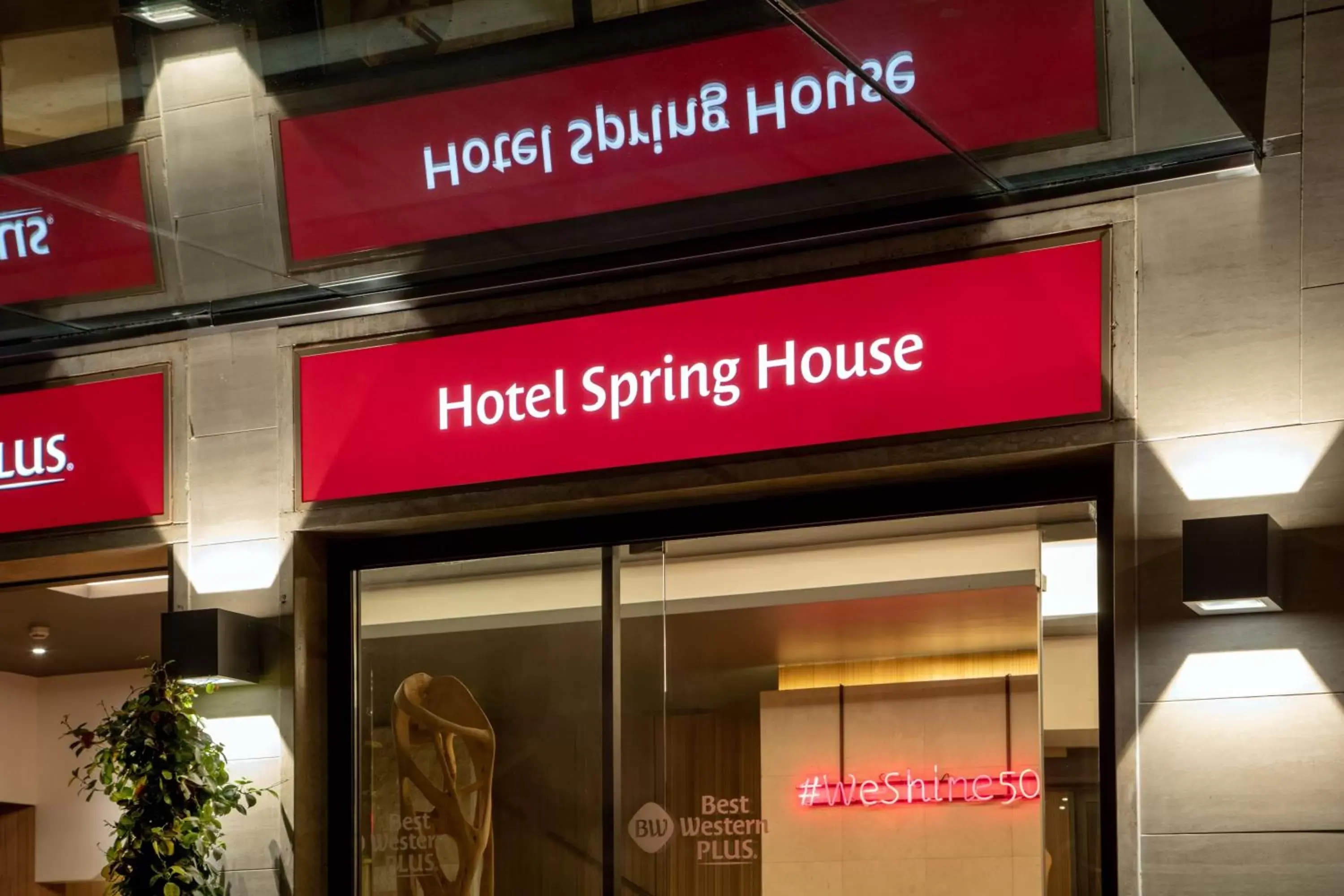 Facade/entrance in Best Western Plus Hotel Spring House