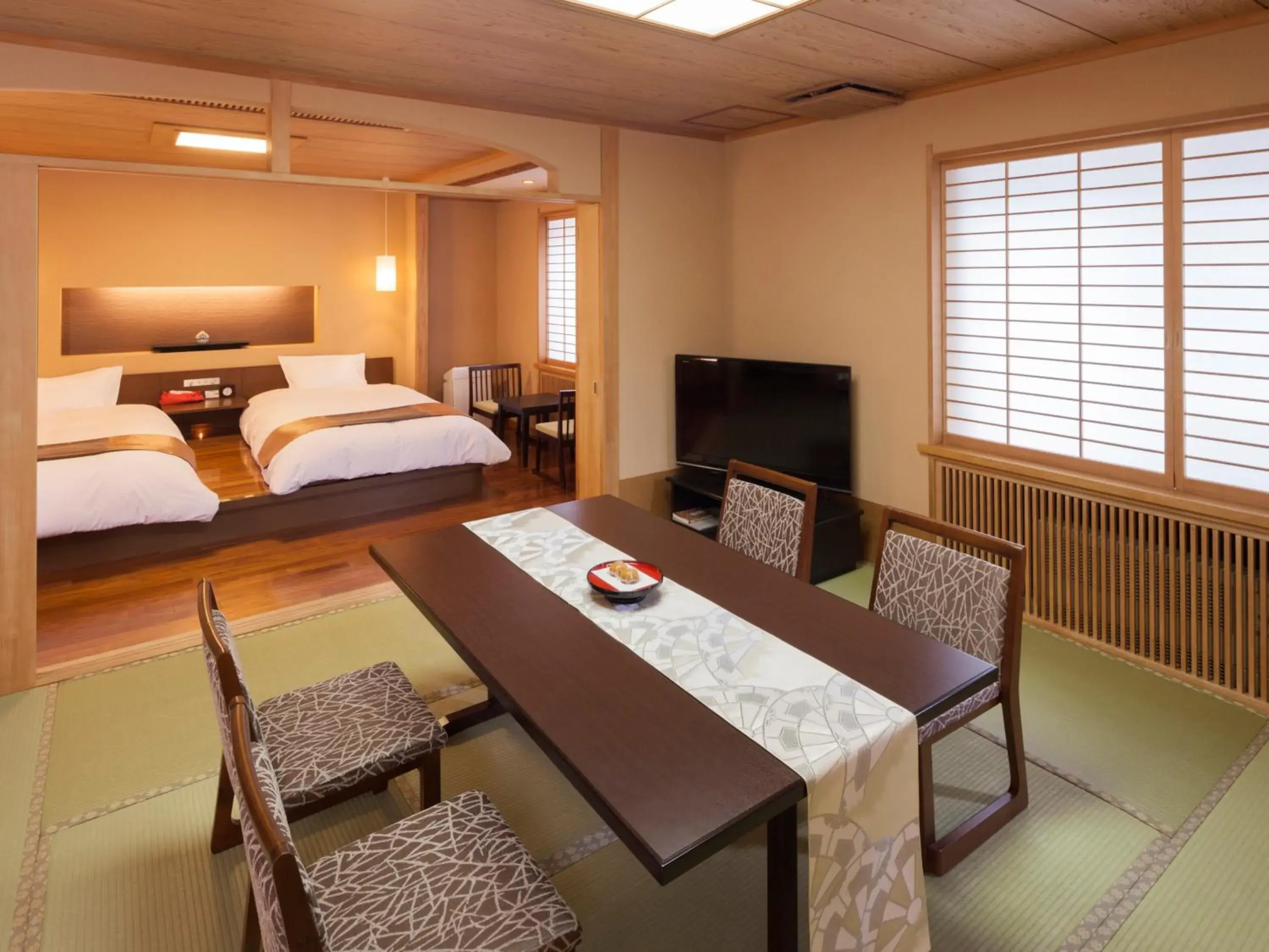 Photo of the whole room in Shogetsu Grand Hotel