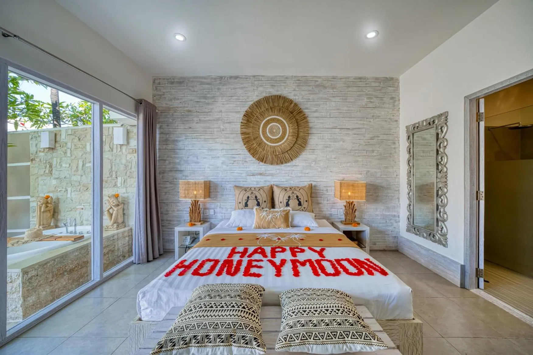 Decorative detail, Bed in Bali Cosy Villas Seminyak