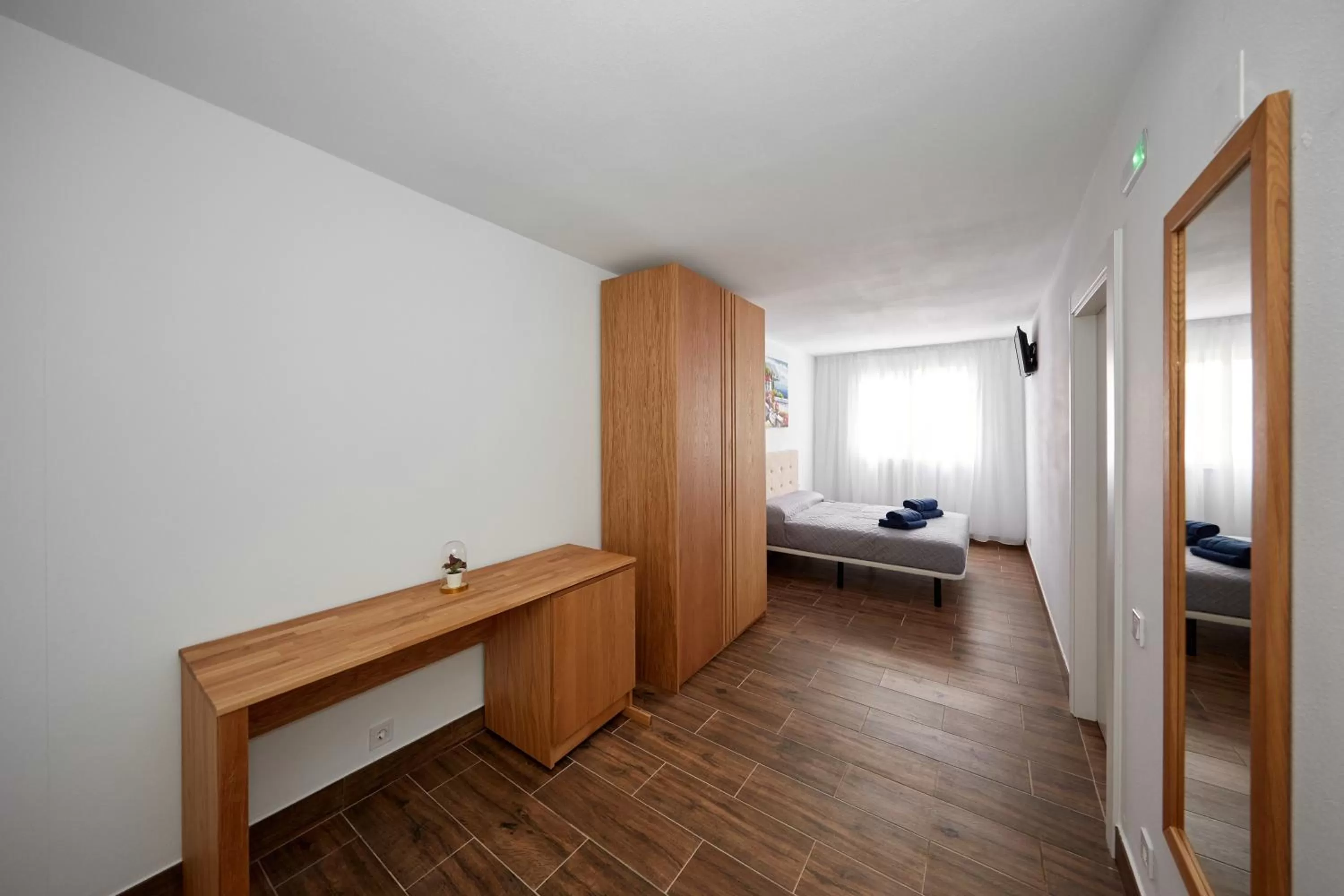 Photo of the whole room, Bed in El Patio Hostal