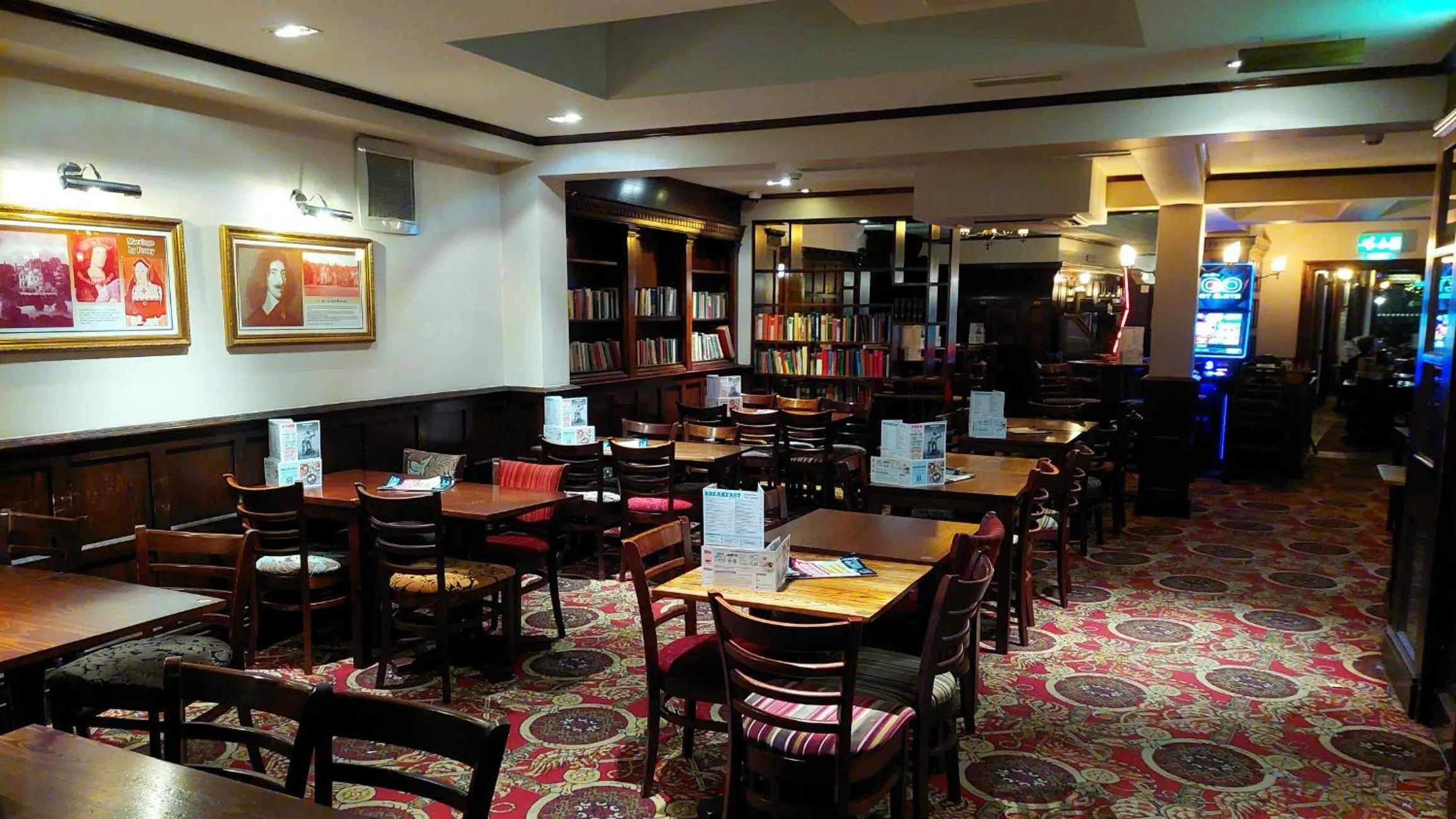Dining area, Restaurant/Places to Eat in George Hotel Wetherspoon