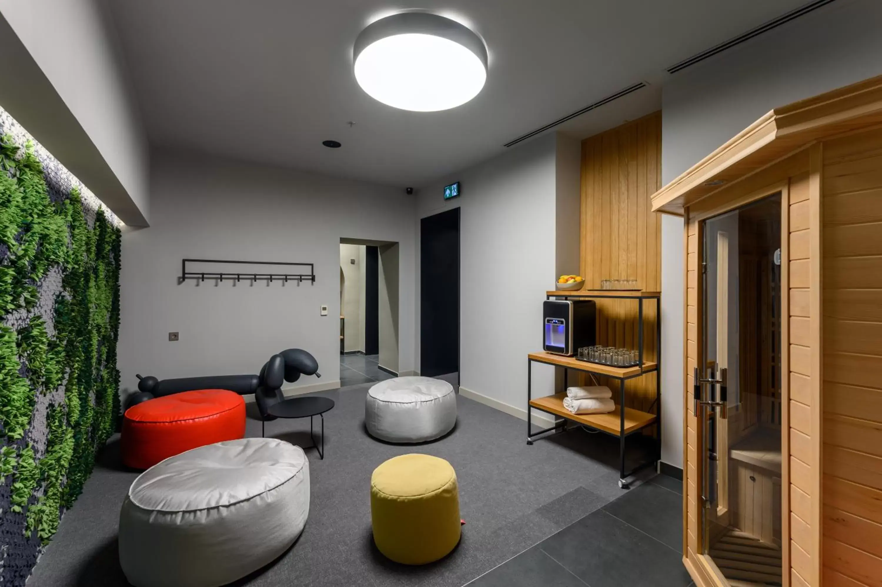 Sauna, Seating Area in Hotel Oktogon Haggenmacher