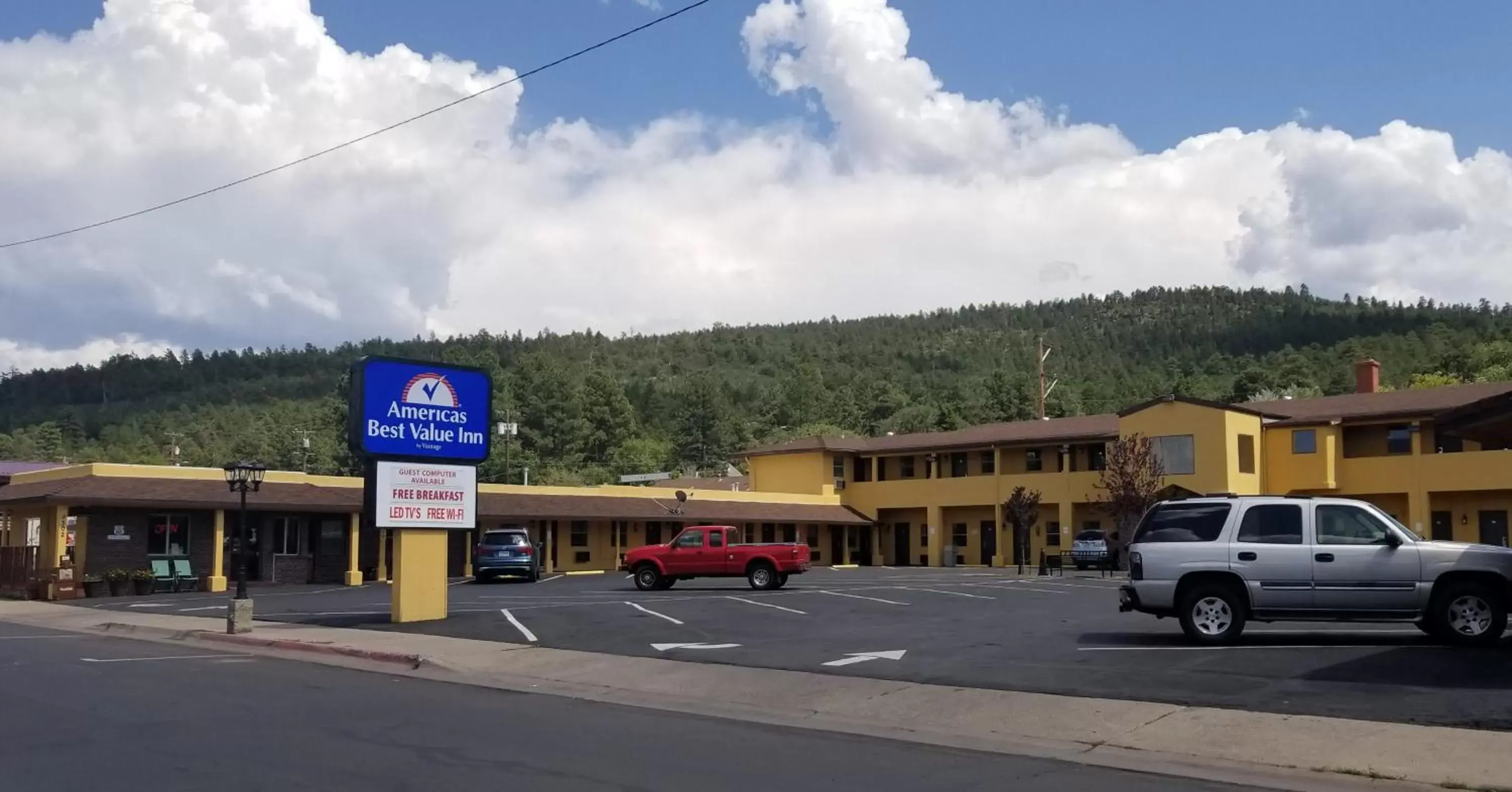 Property Building in Americas Best Value Inn-Williams/Grand Canyon