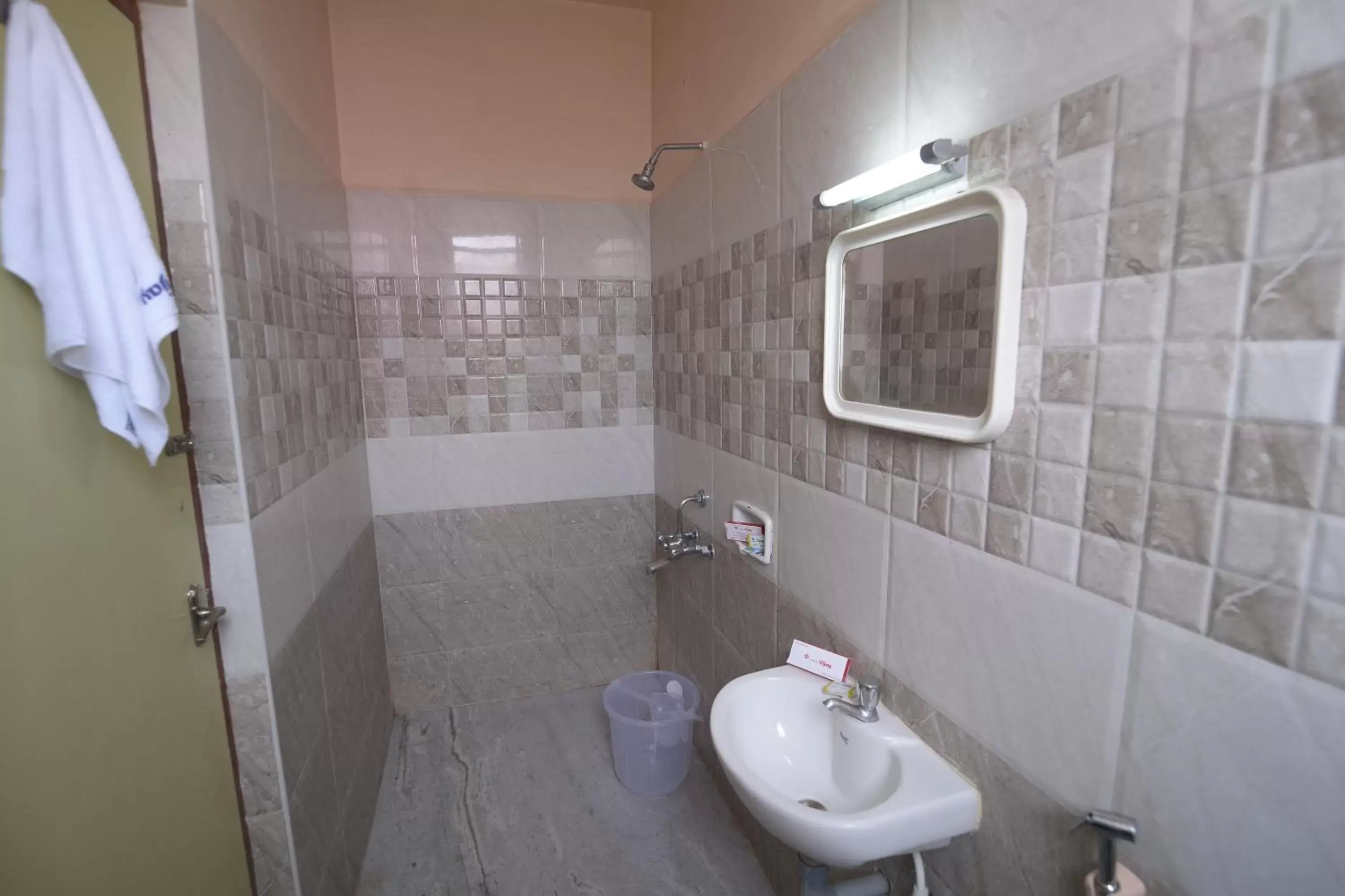 Toilet, Bathroom in Hotel Vijay