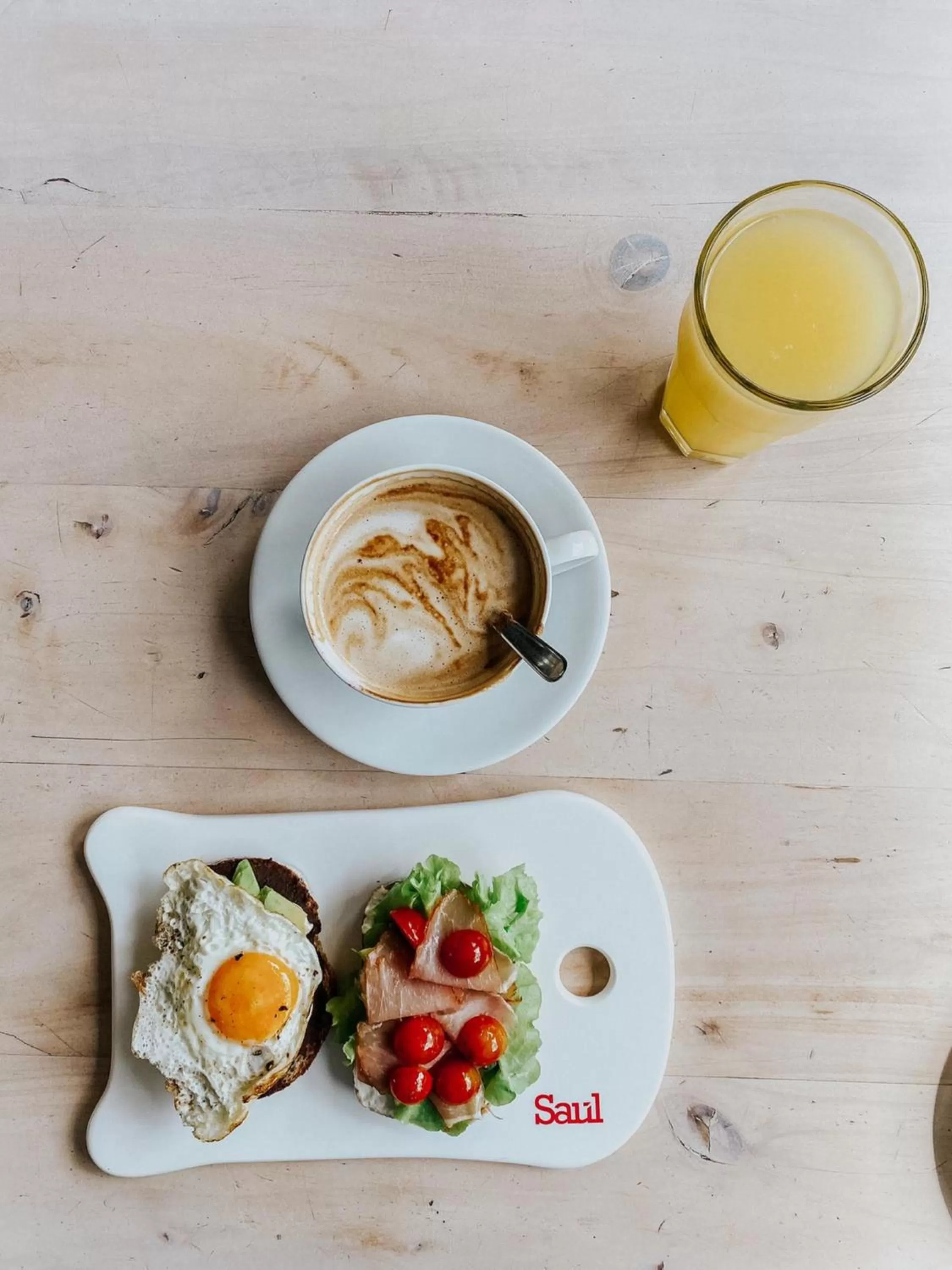 Breakfast in Good Hotel Antigua