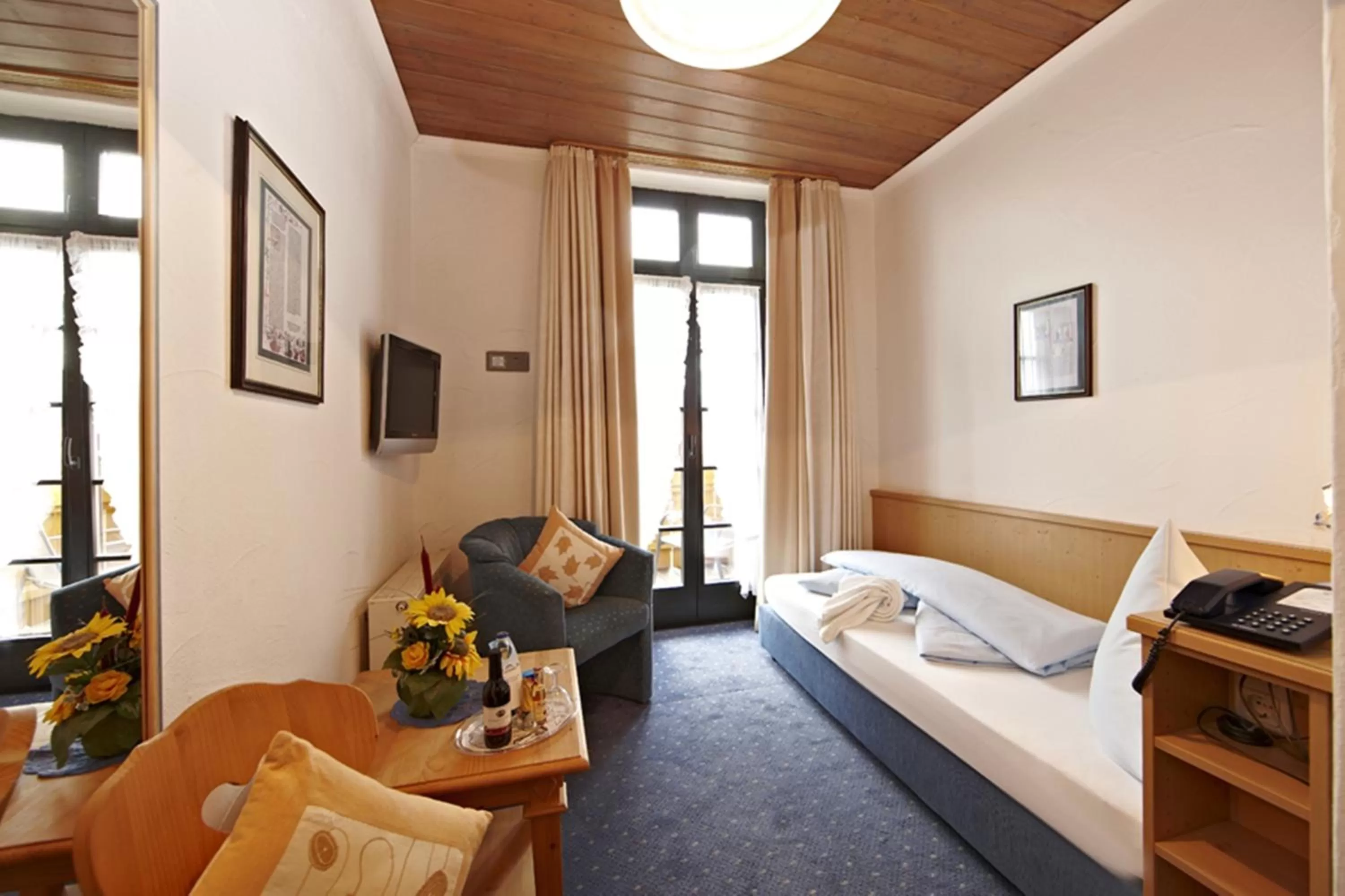 Single Room in Hotel Drei Mohren