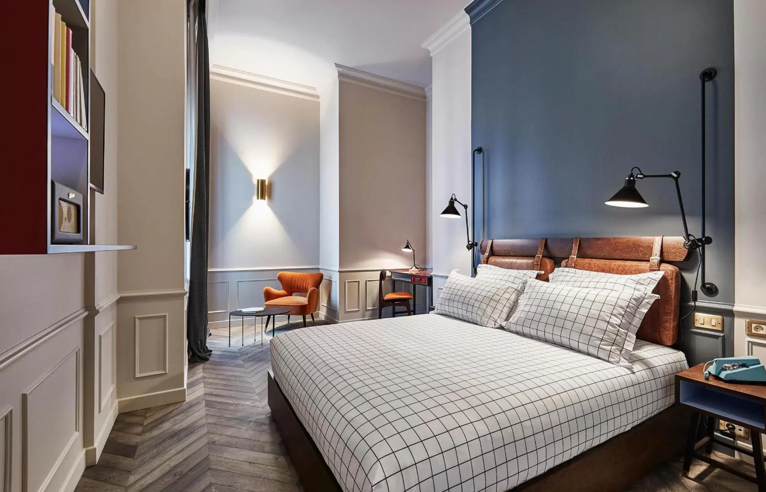 Bedroom, Bed in The Hoxton, Paris