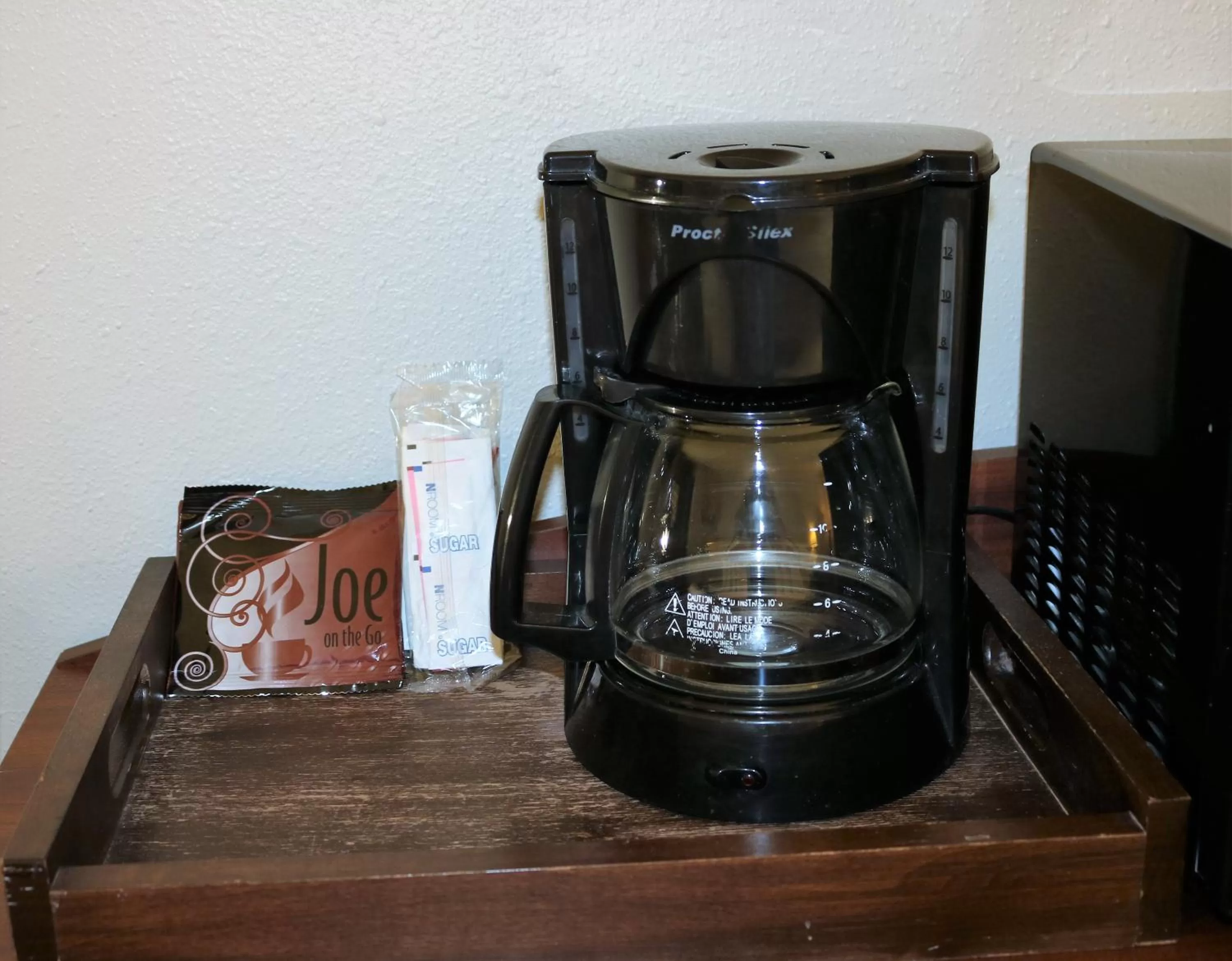 Coffee/tea facilities in Monte Carlo Inn- Near Disney