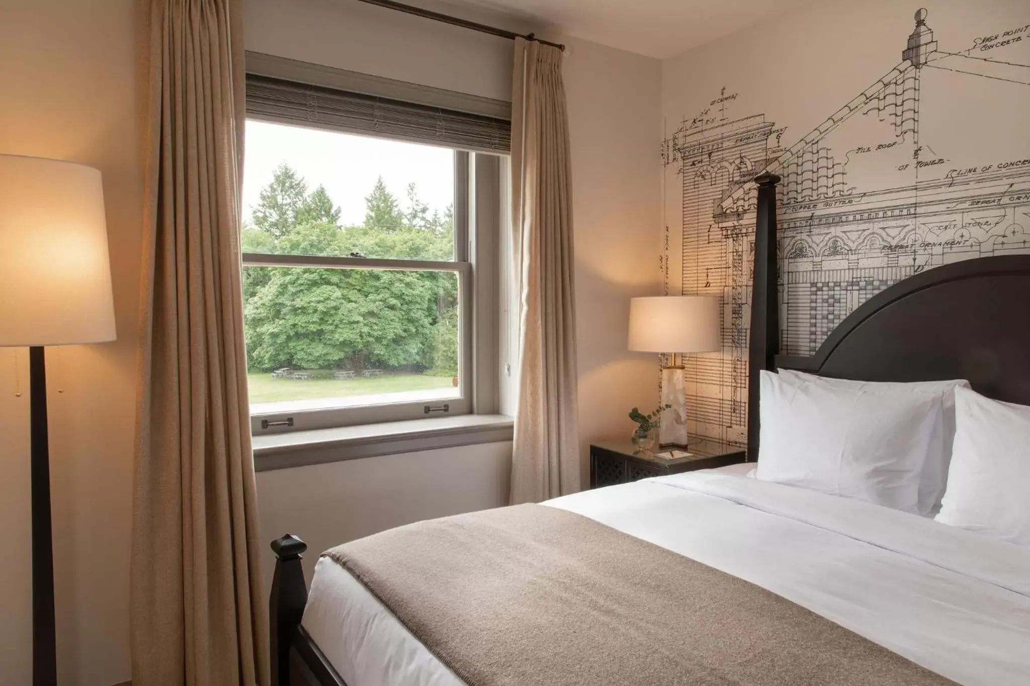 Bedroom, Bed in The Lodge at St Edward Park Bedroom, Bed in The Lodge at St Edward Park