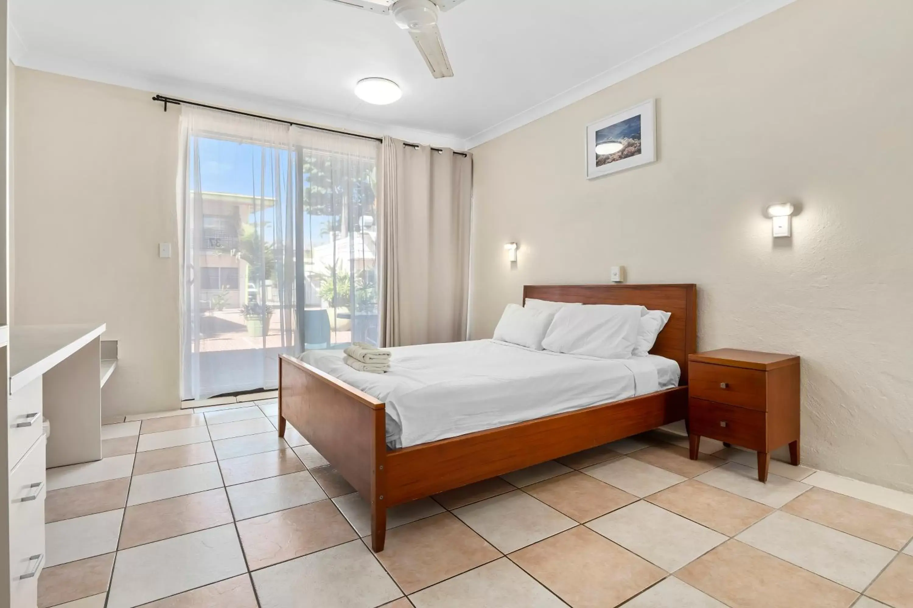 Bed in Hotel Tropiq